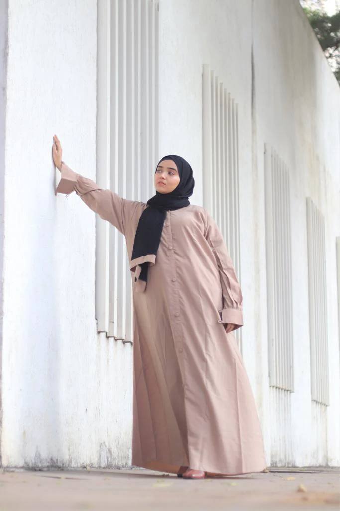 Amalfi Abayah - Beige - Image 3
