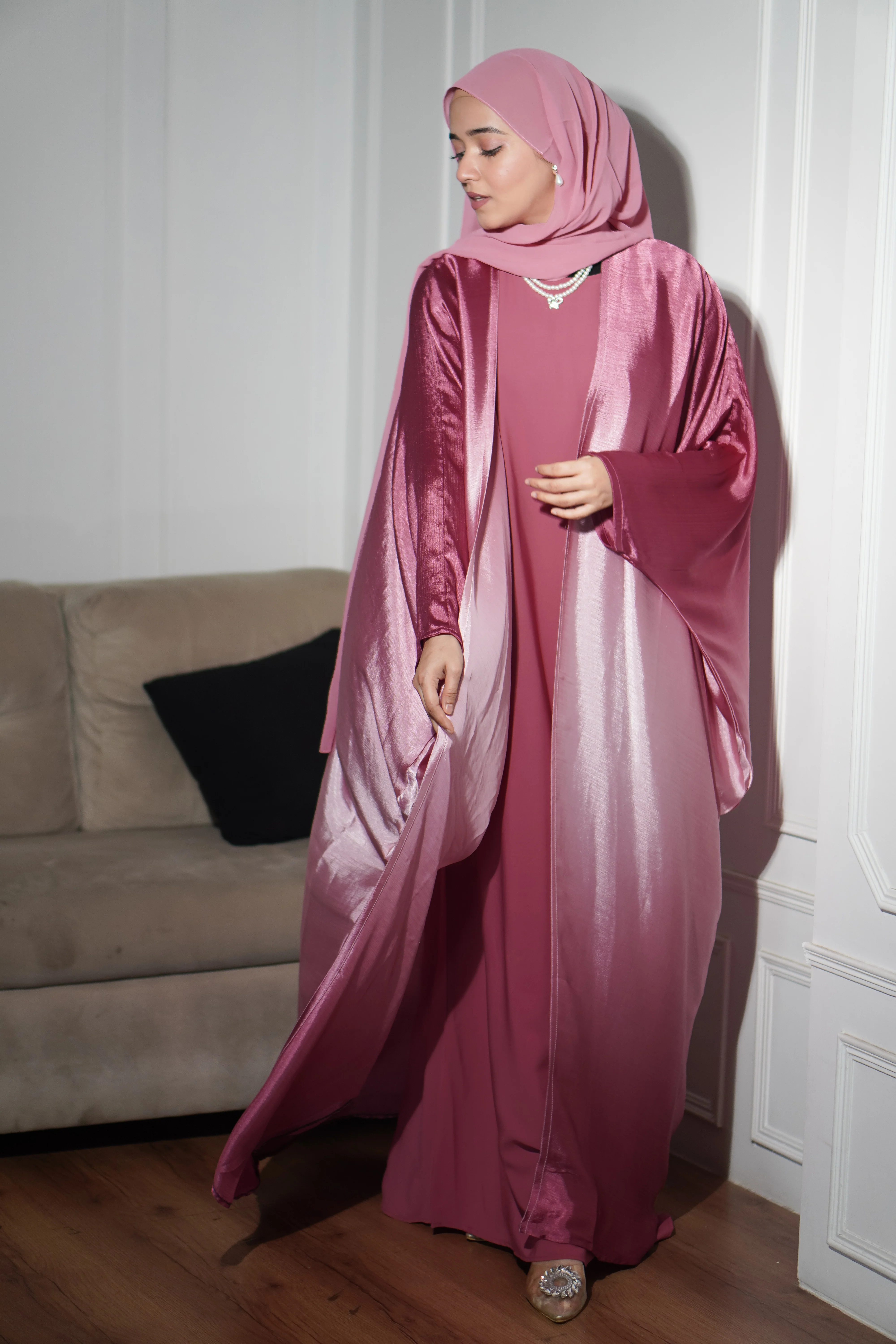 Amelia Ombre Abayah - Barbie Pink - Image 13