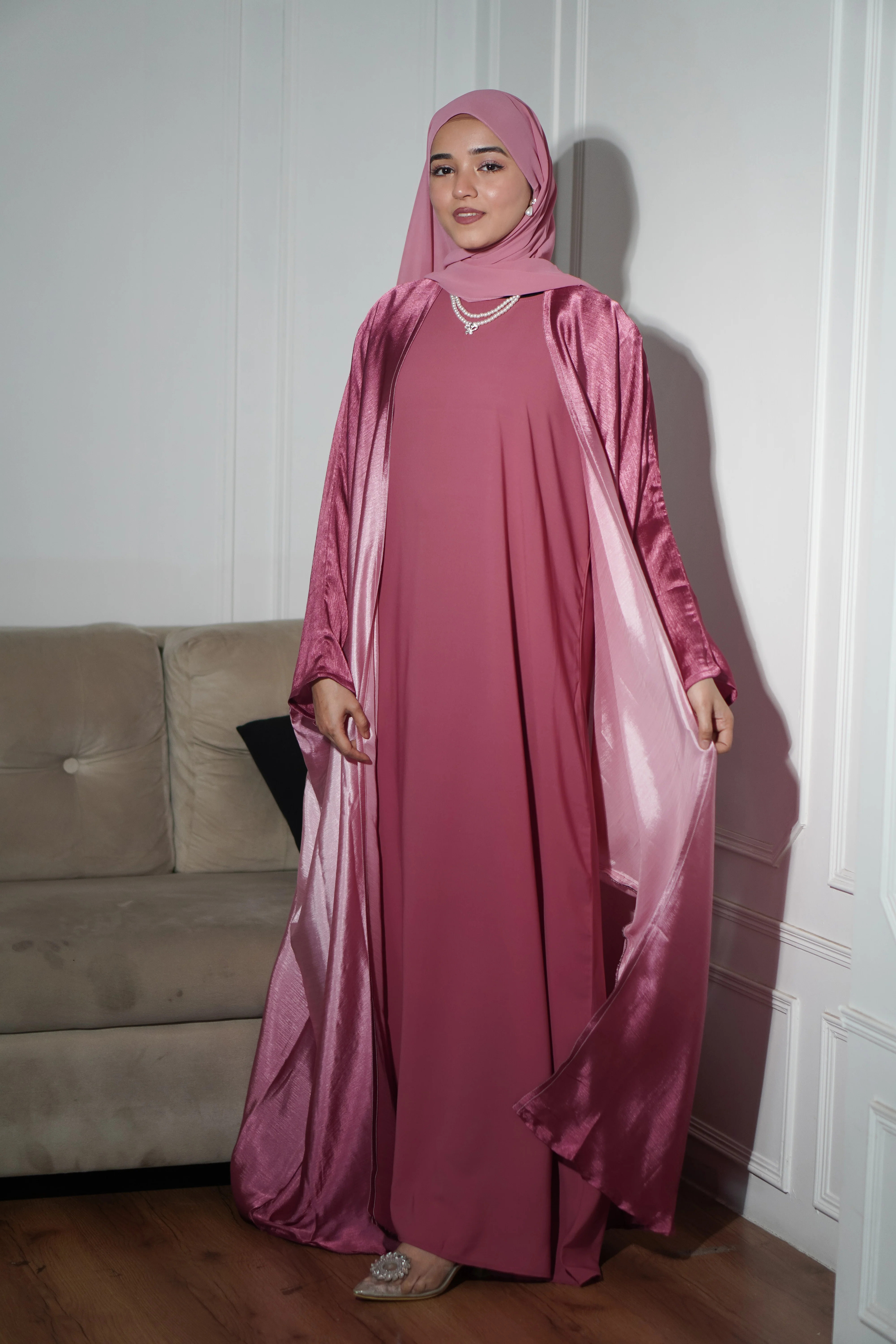 Amelia Ombre Abayah - Barbie Pink - Image 18