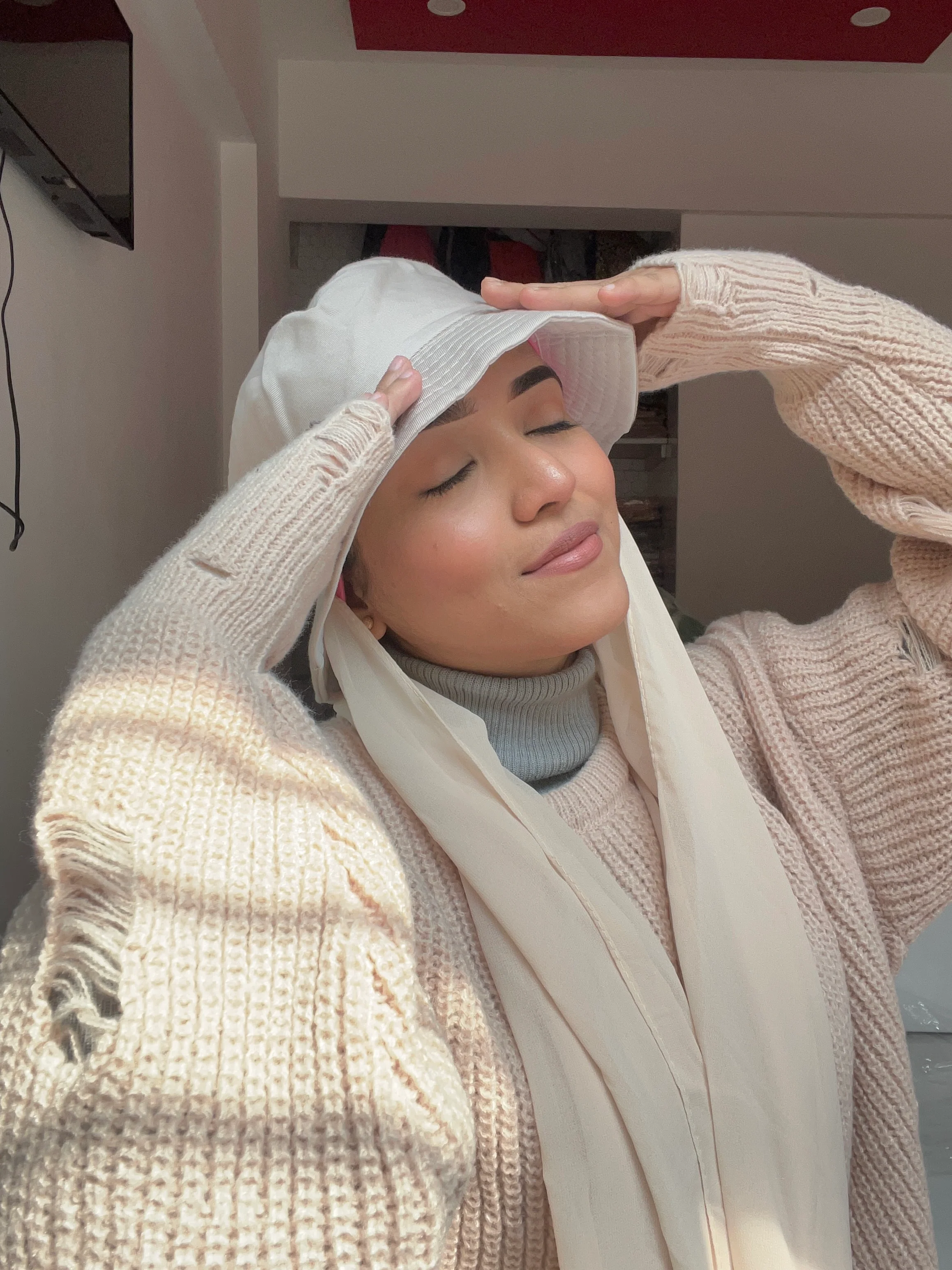 Bucket Hat Hijab - Image 5