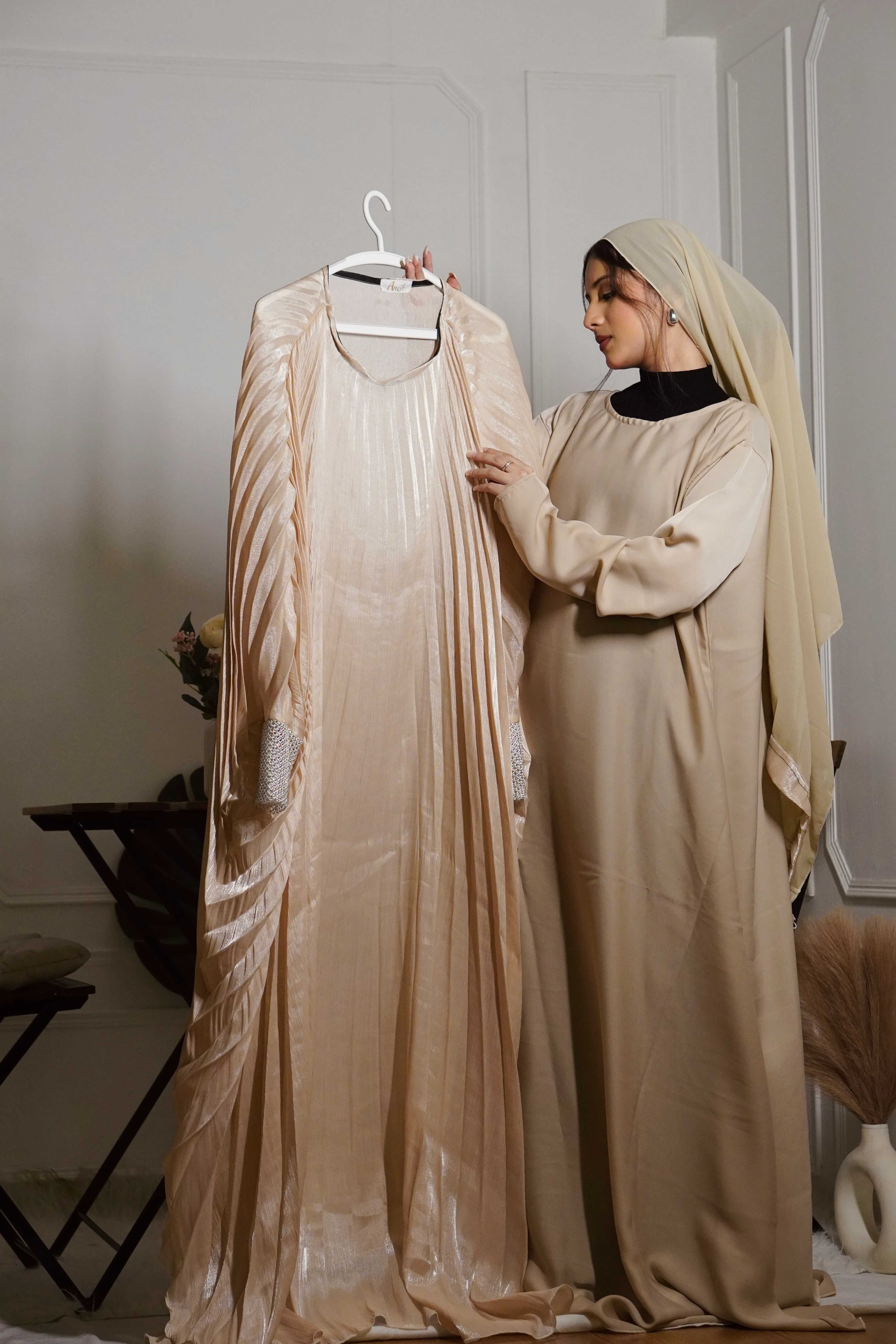 CÈLINE ABAYAH - CREME GOLD - Image 3