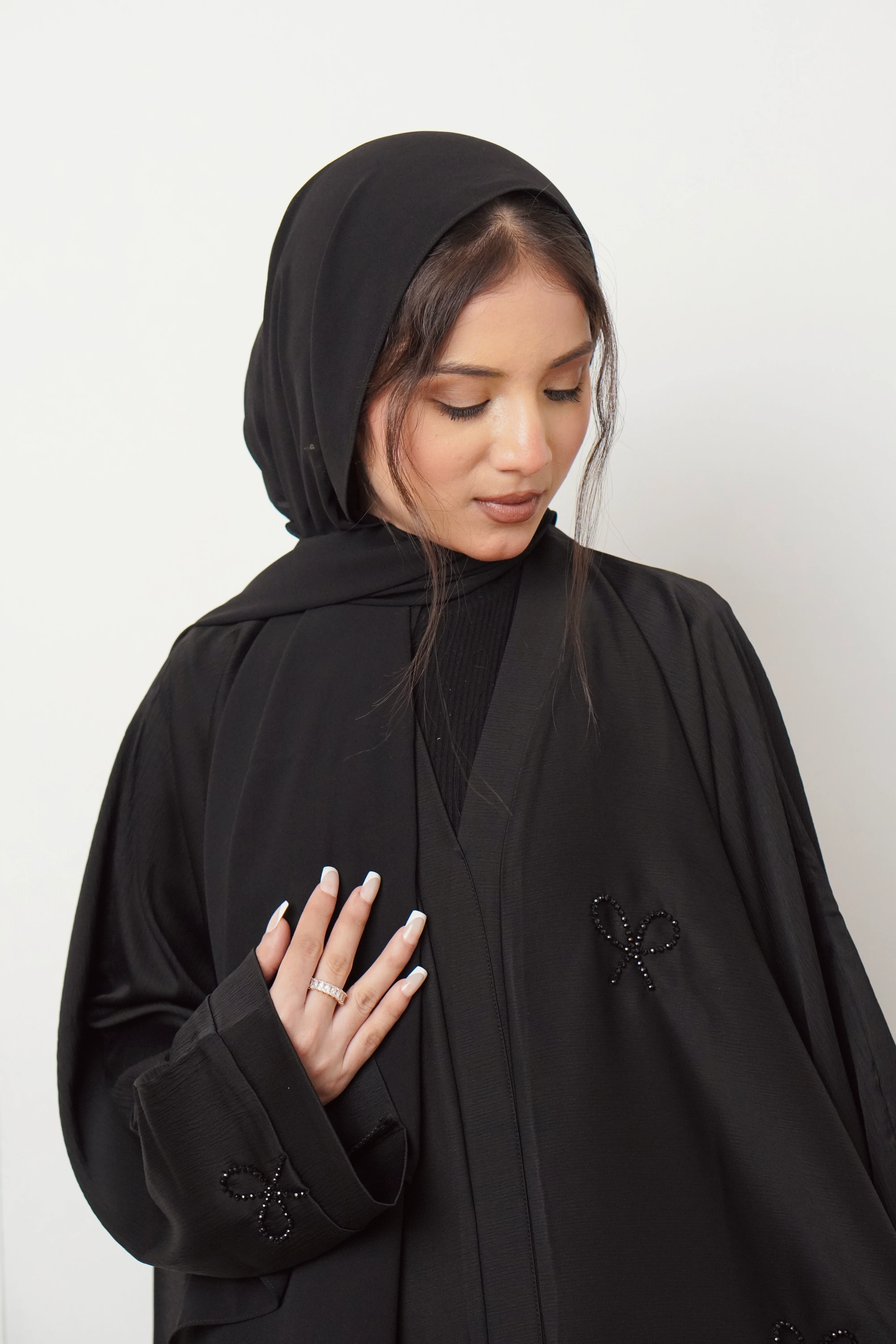 COQUETTE ABAYAH - BLACK - Image 11