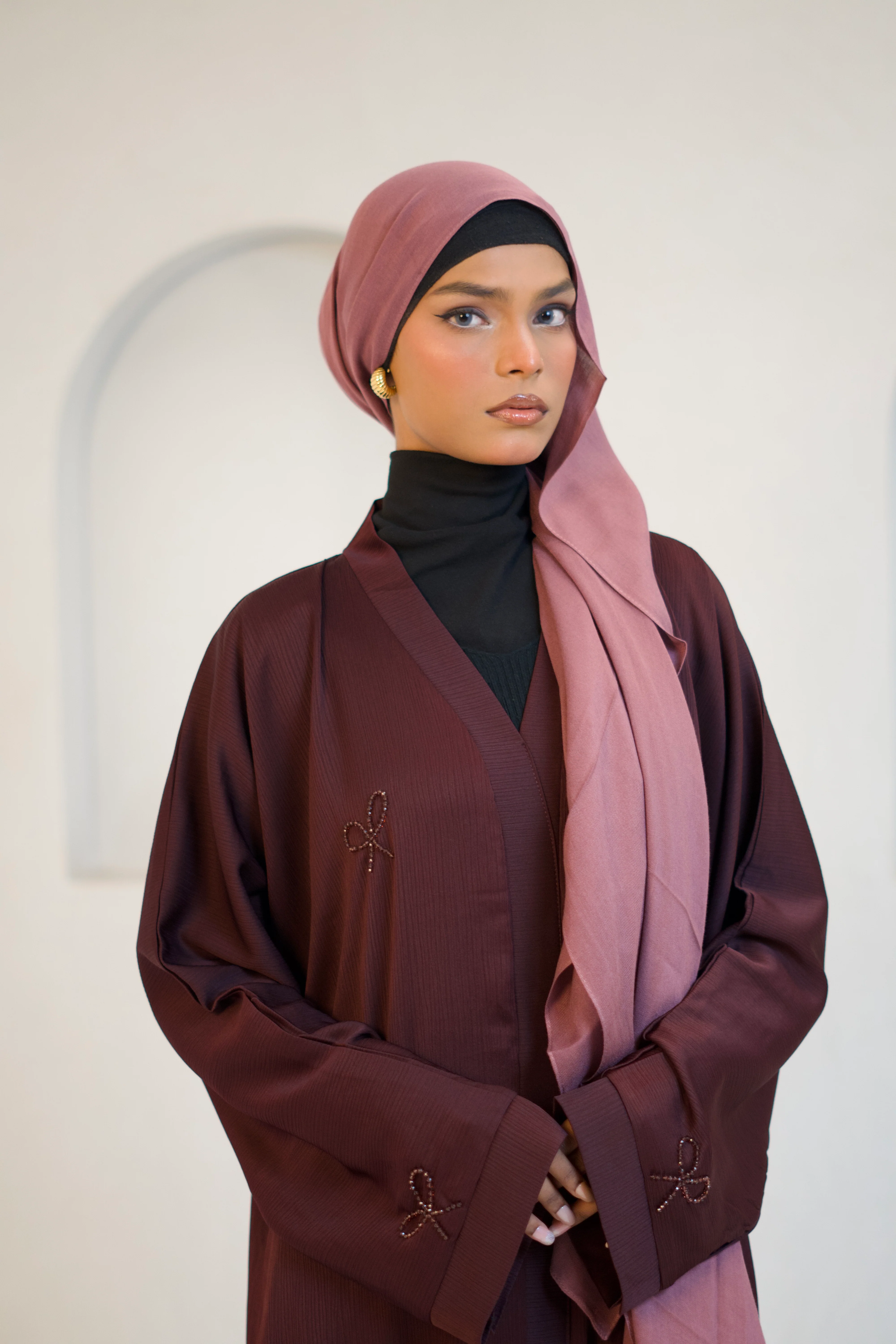 COQUETTE ABAYAH - MAROON - Image 2