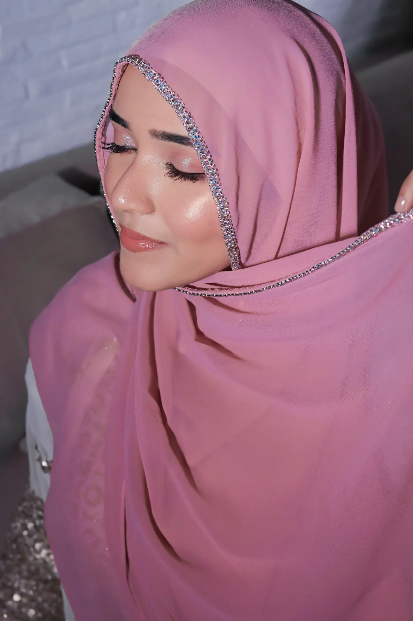 Crystal Hijab - Pink - Image 4