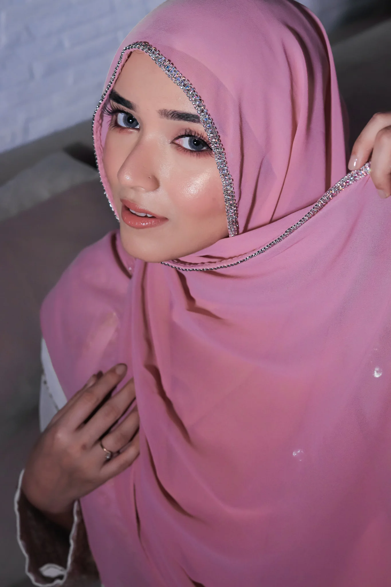 Crystal Hijab - Pink - Image 5