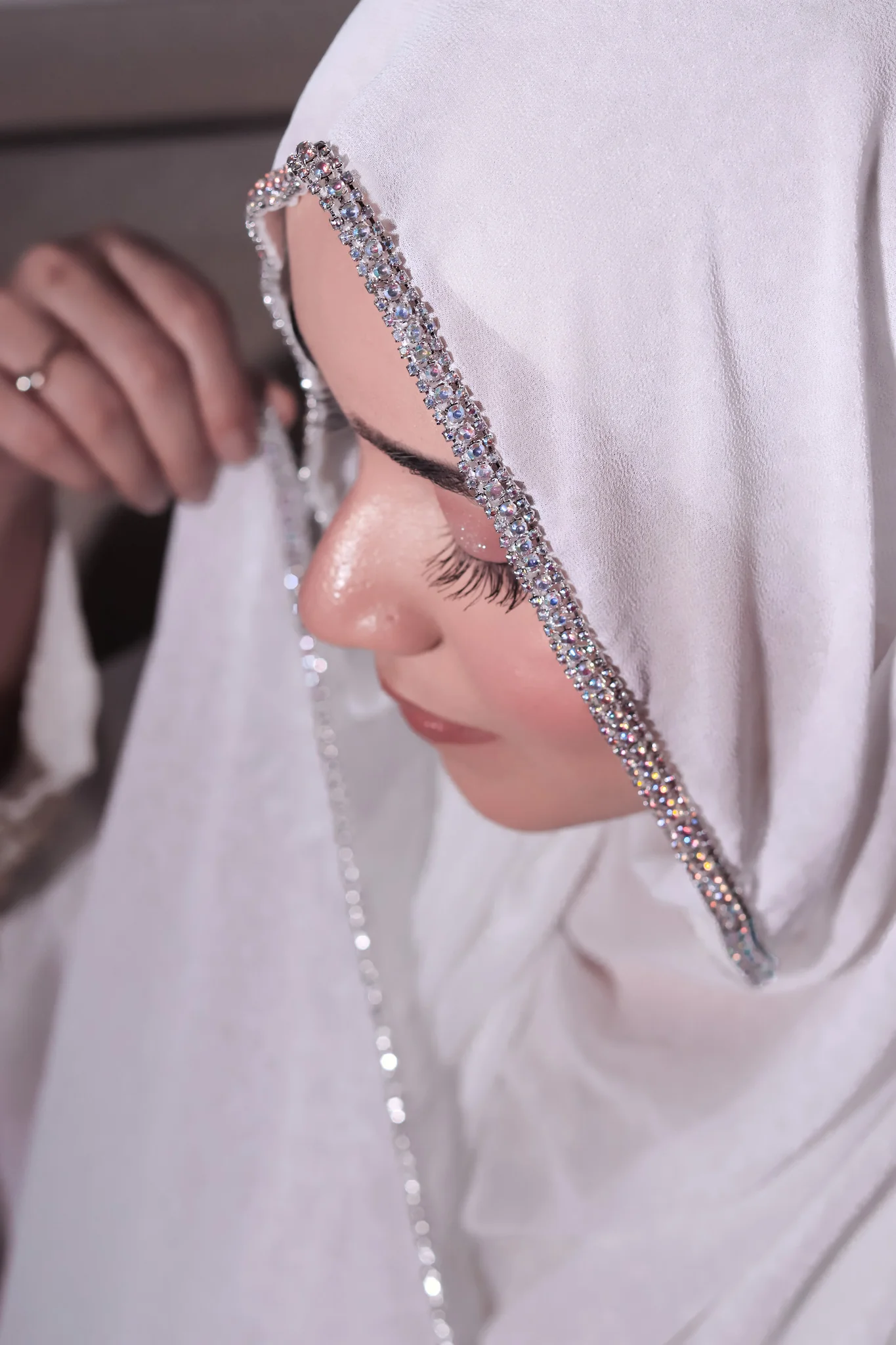 Crystal Hijab - White - Image 5