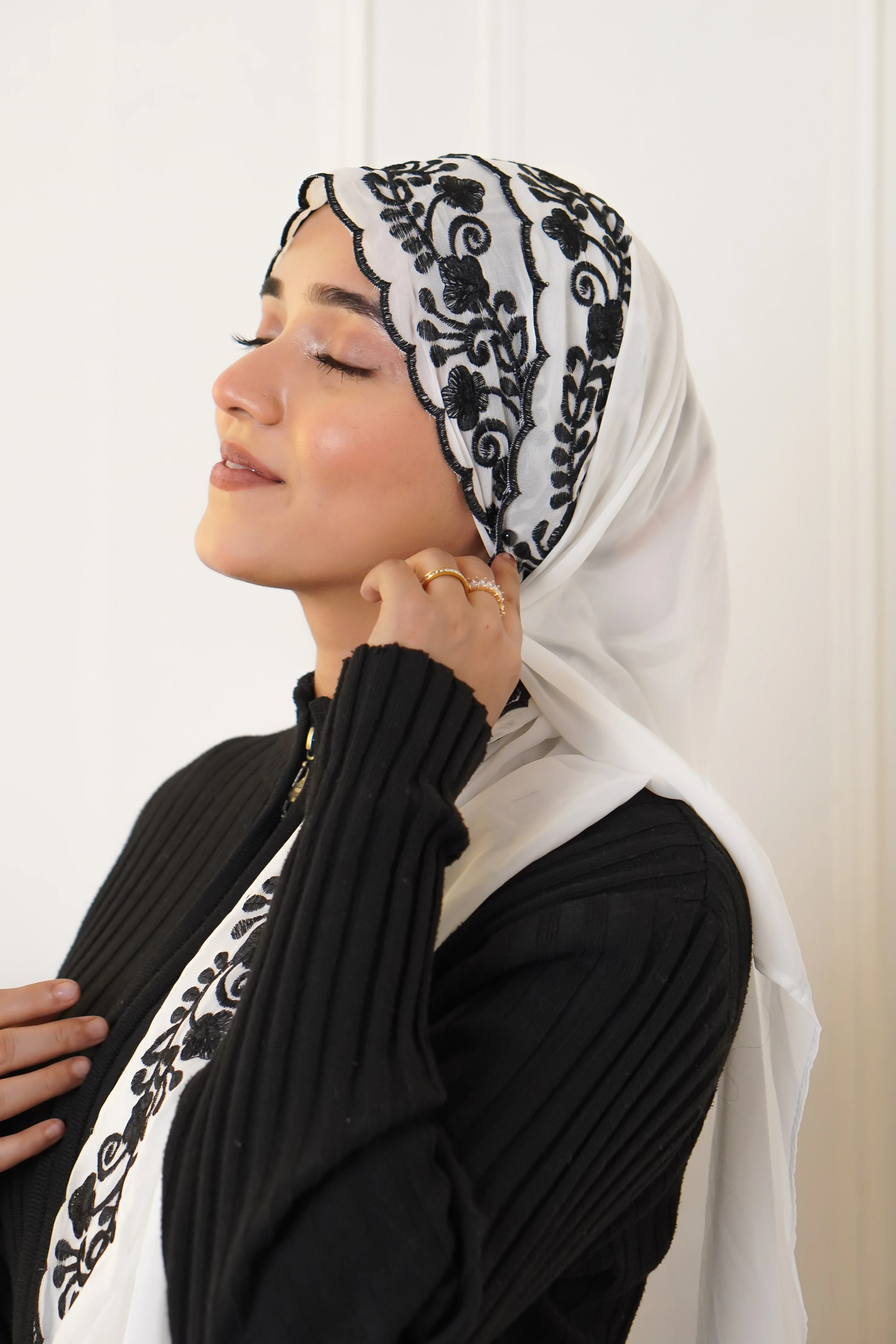 EMBROIDERED HIJAB - White - Image 4