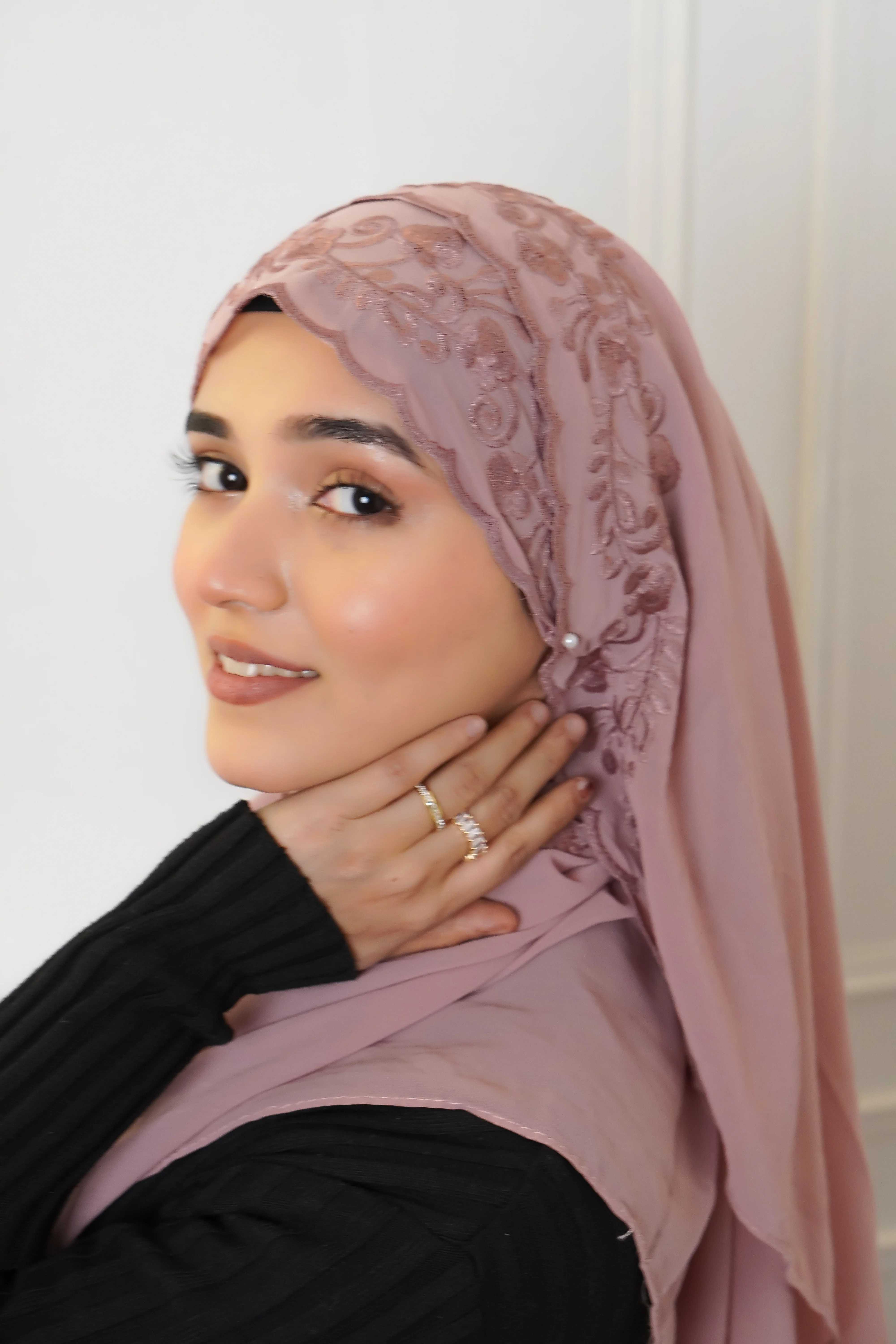EMBROIDERED HIJAB - Pink - Image 4