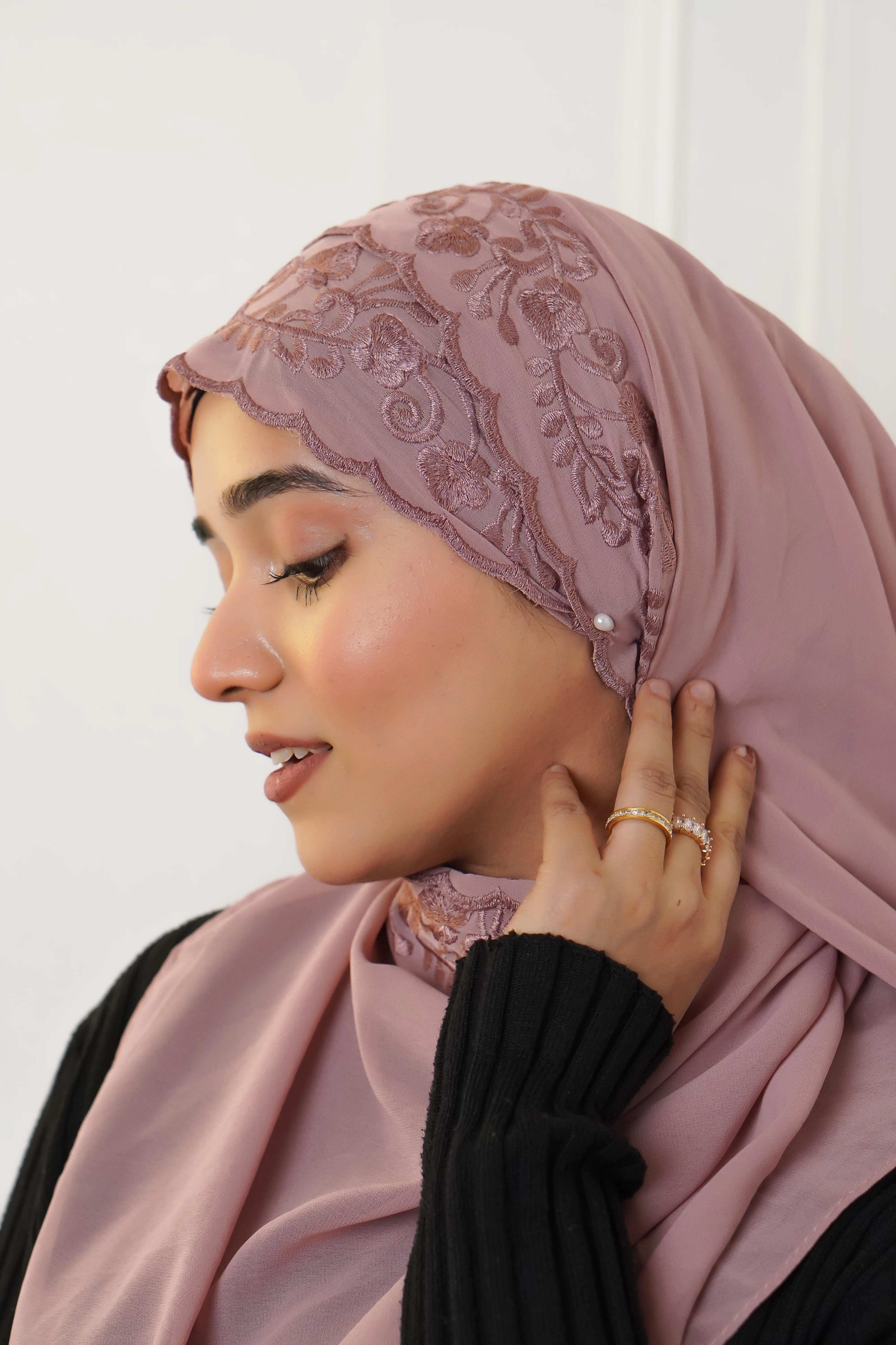 EMBROIDERED HIJAB - Pink - Image 5