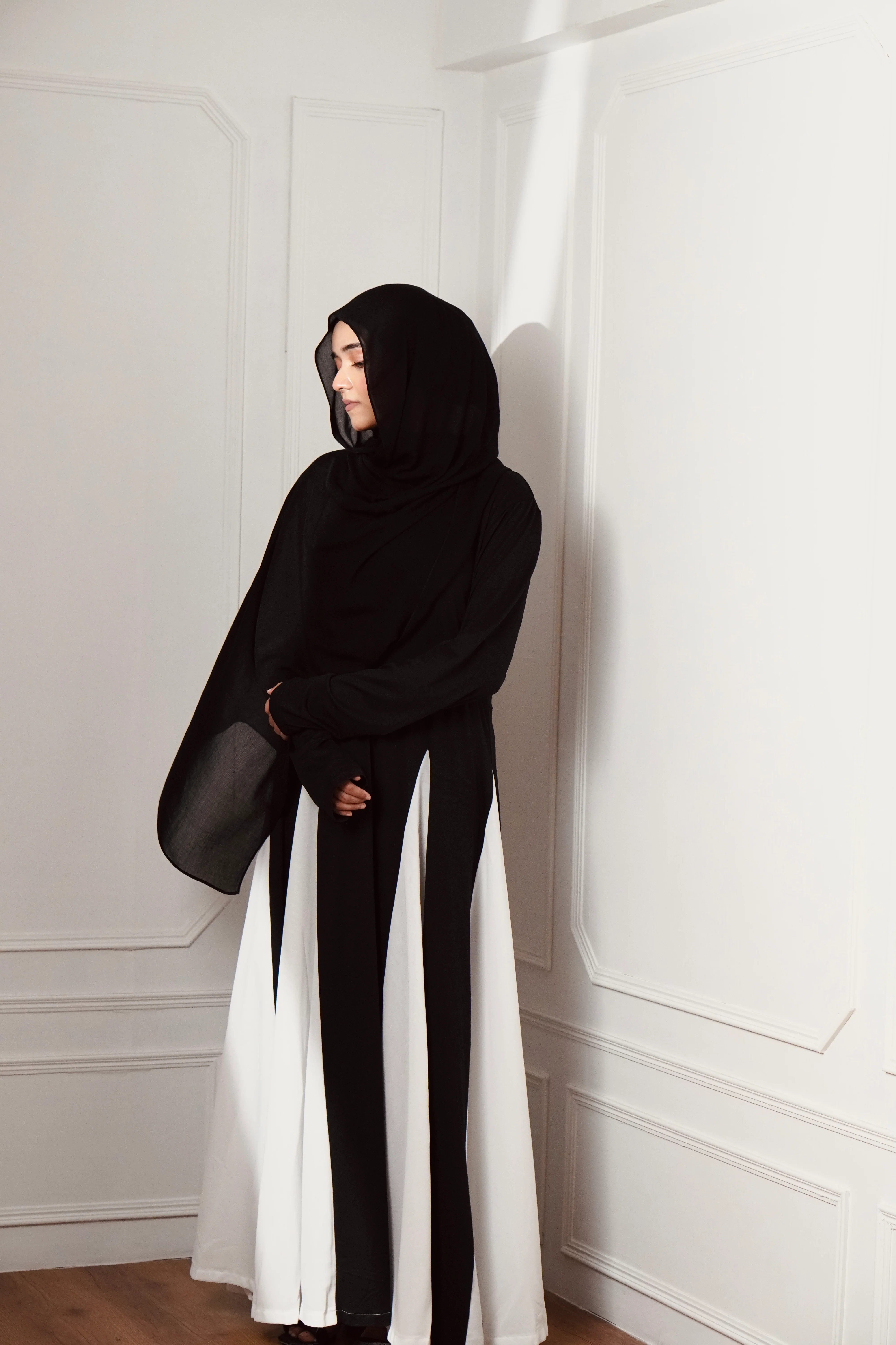 Black & White Dress - Image 5
