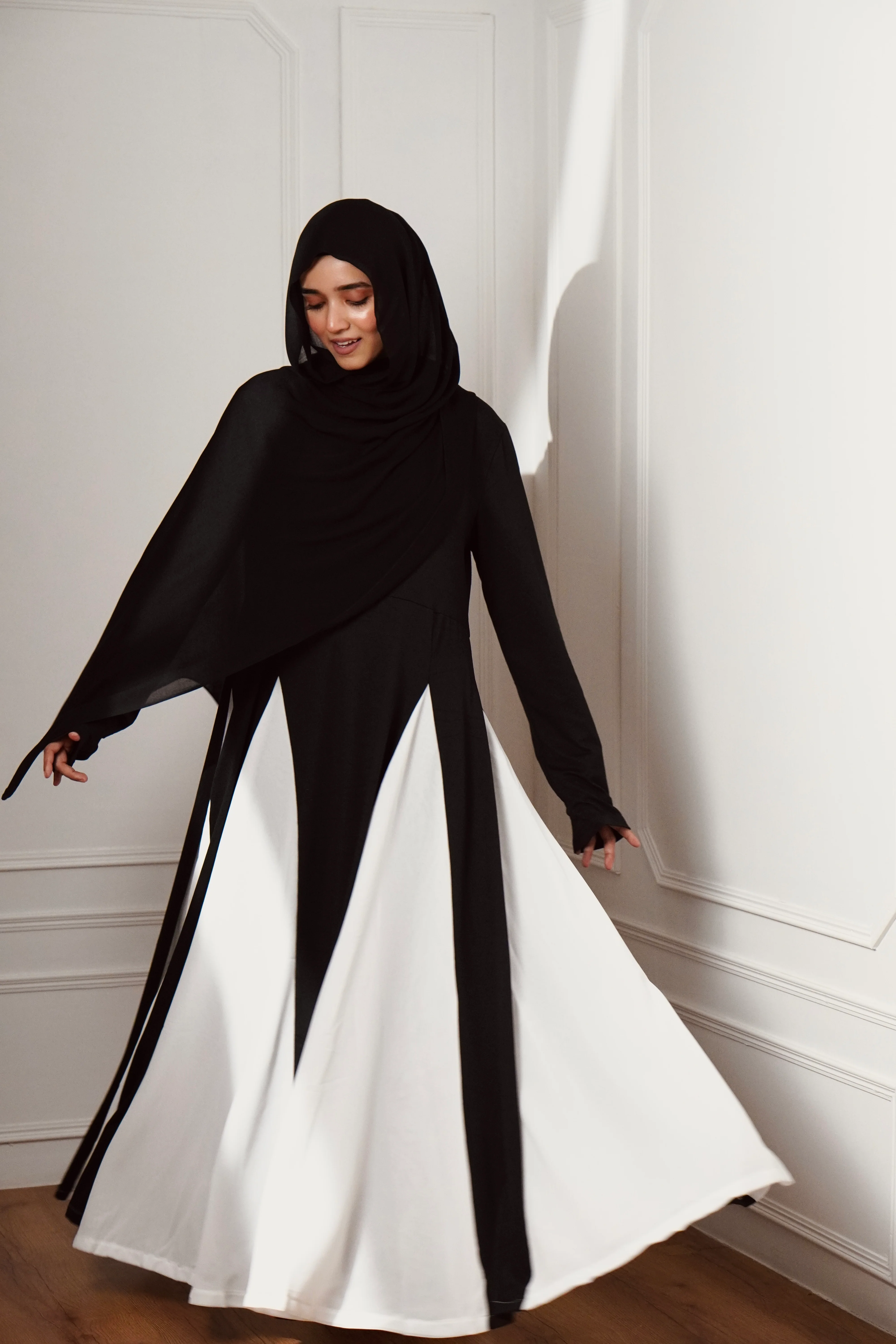 Black & White Dress - Image 6