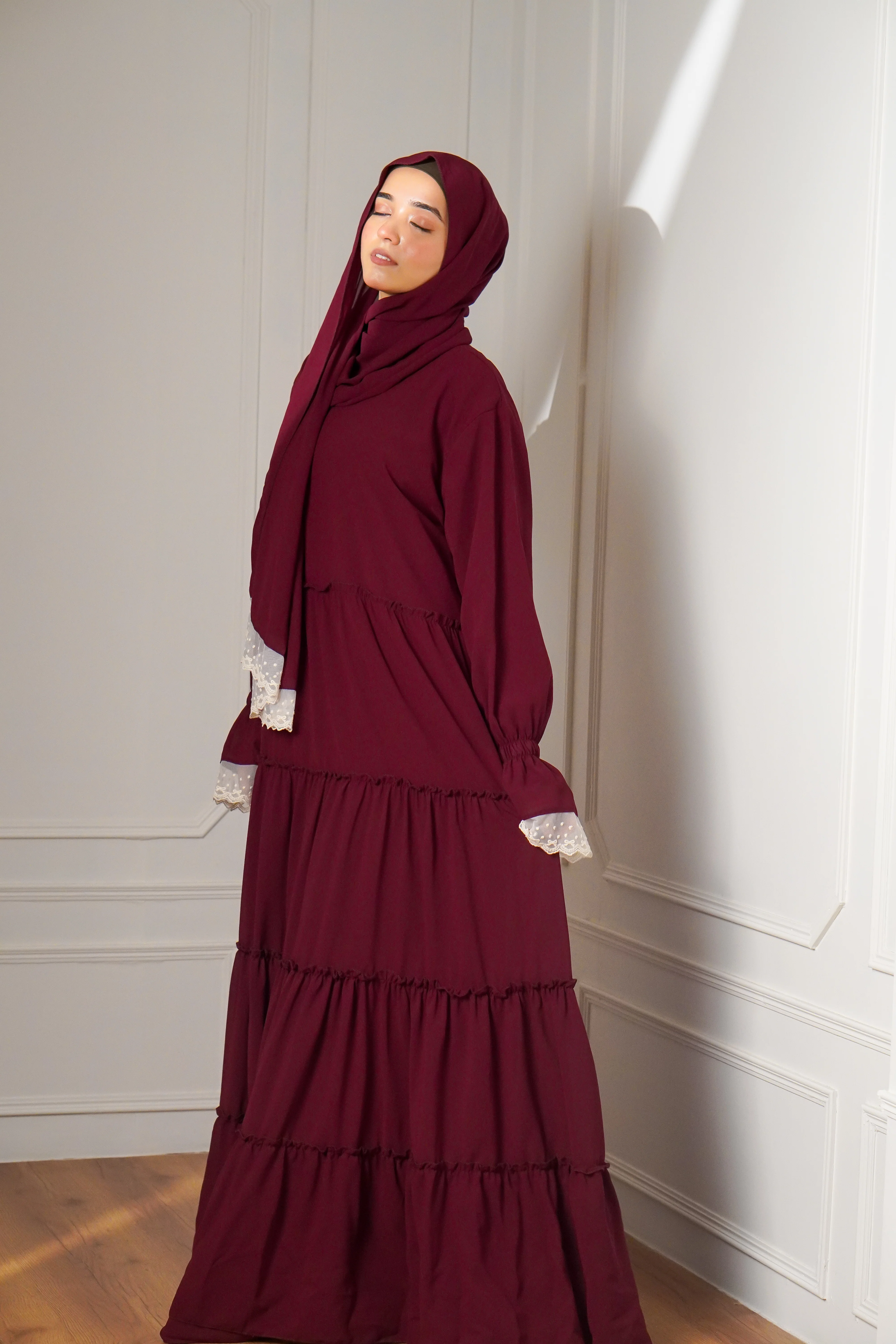 Feriha 2.0 Ruffled Dress - MAROON - Image 2
