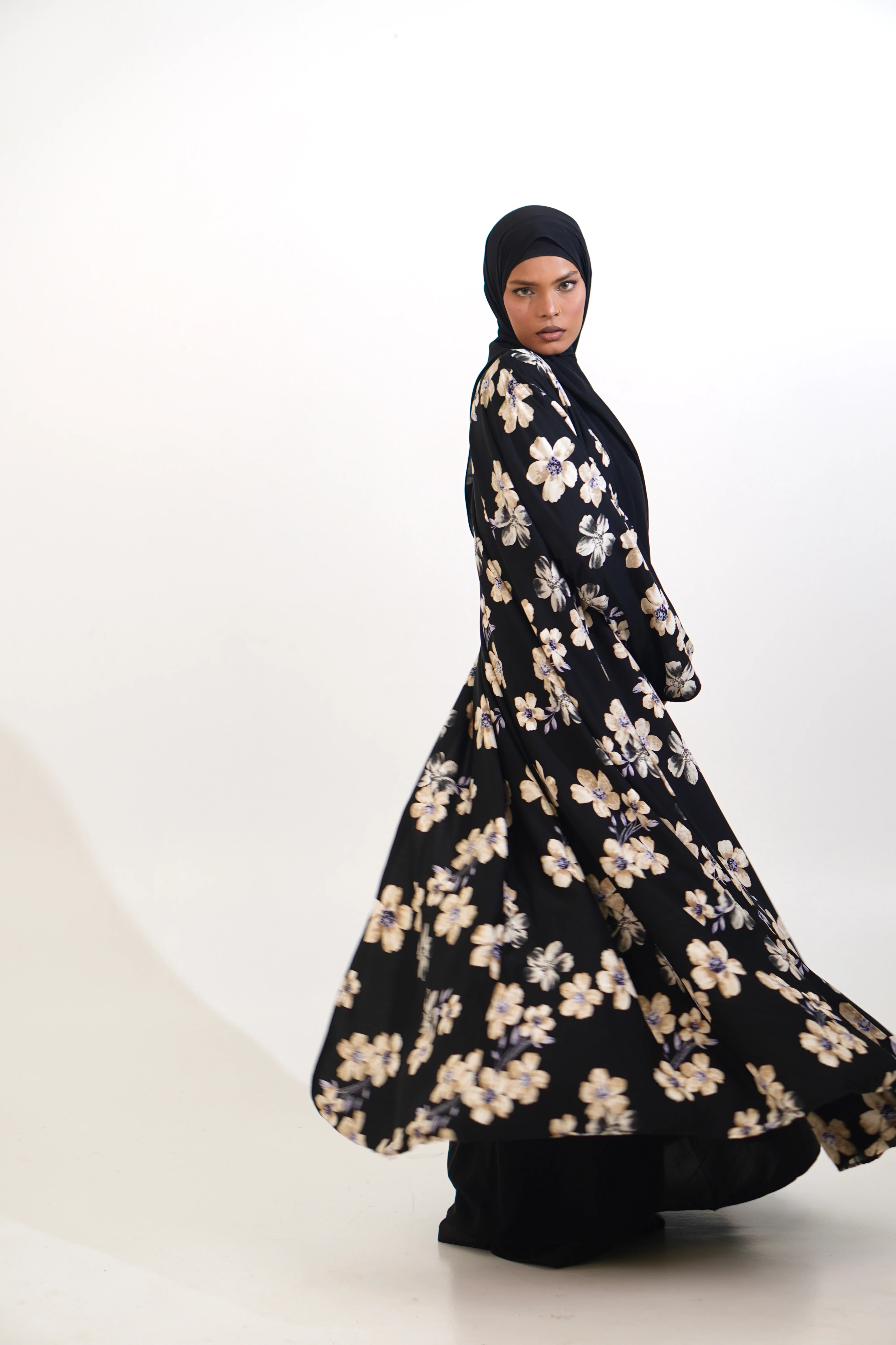 FLORAL PRINTED ABAYAH - BLACK - Image 6