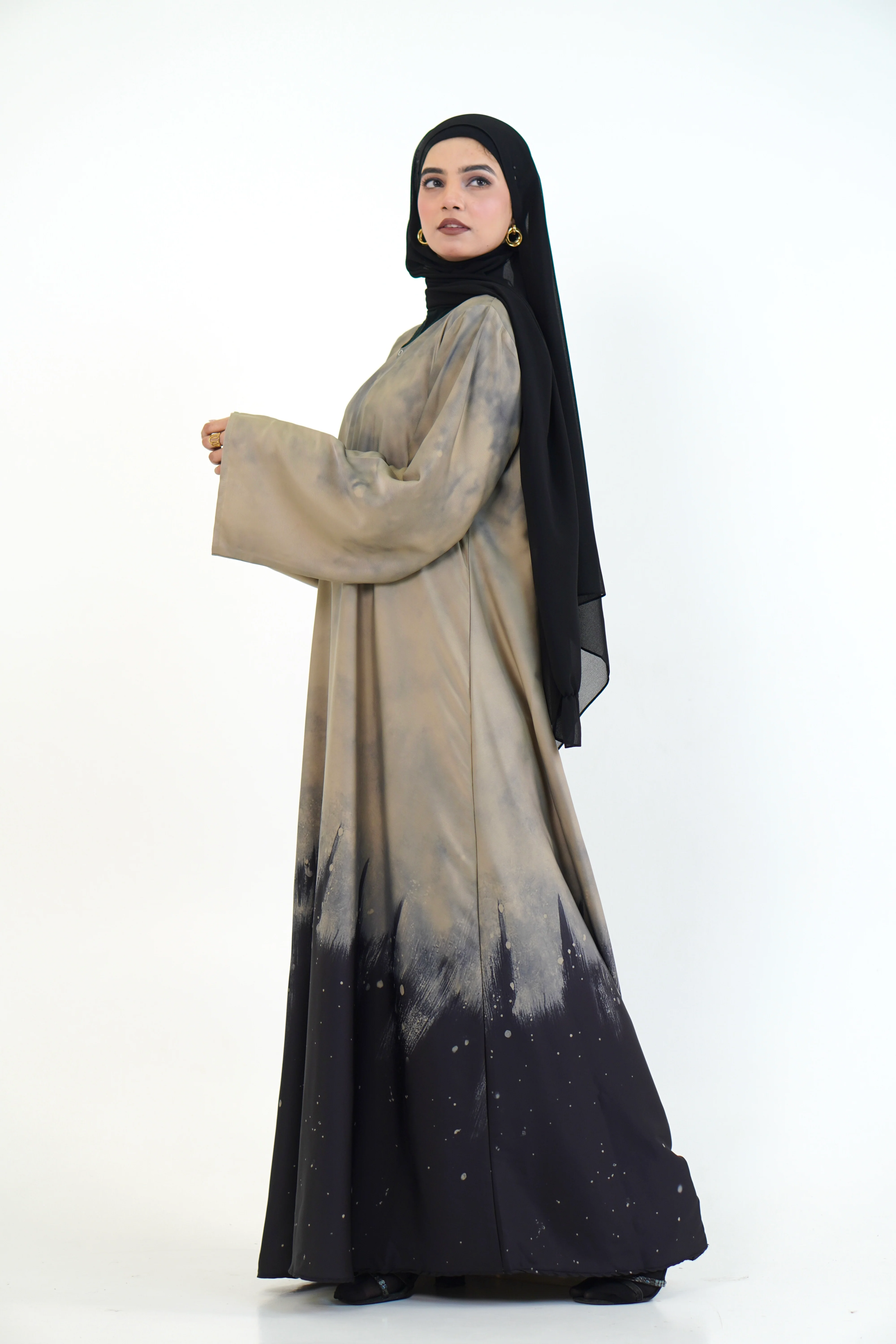 Gradient Abayah - Midnight - Image 4
