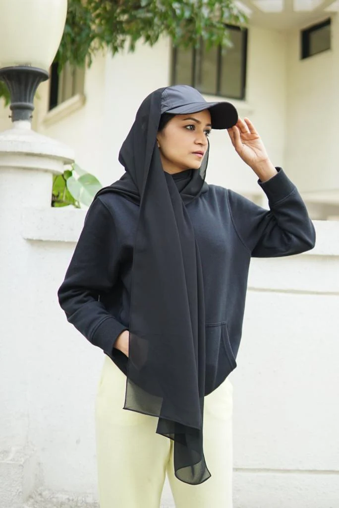 HIJAB ATTACHED WITH CAP - BLACK - Image 4