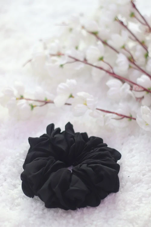 Hijab Scrunchies - Image 9