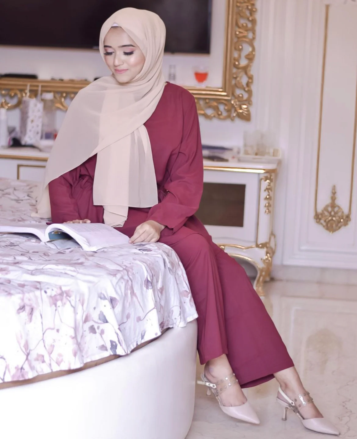 Inara Tunic Set – Maroon - Image 4