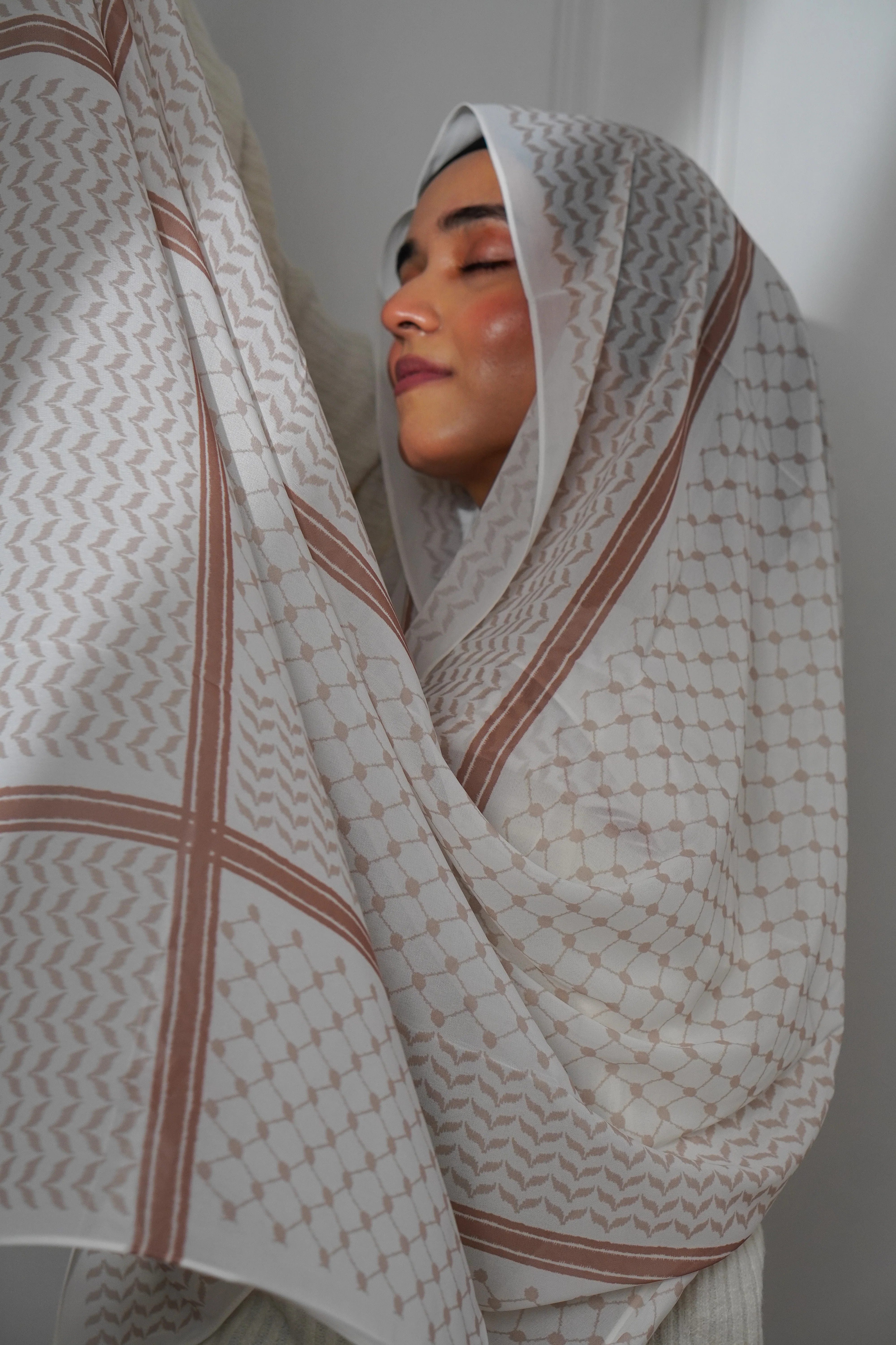 Keffiyeh Hijab - Beige