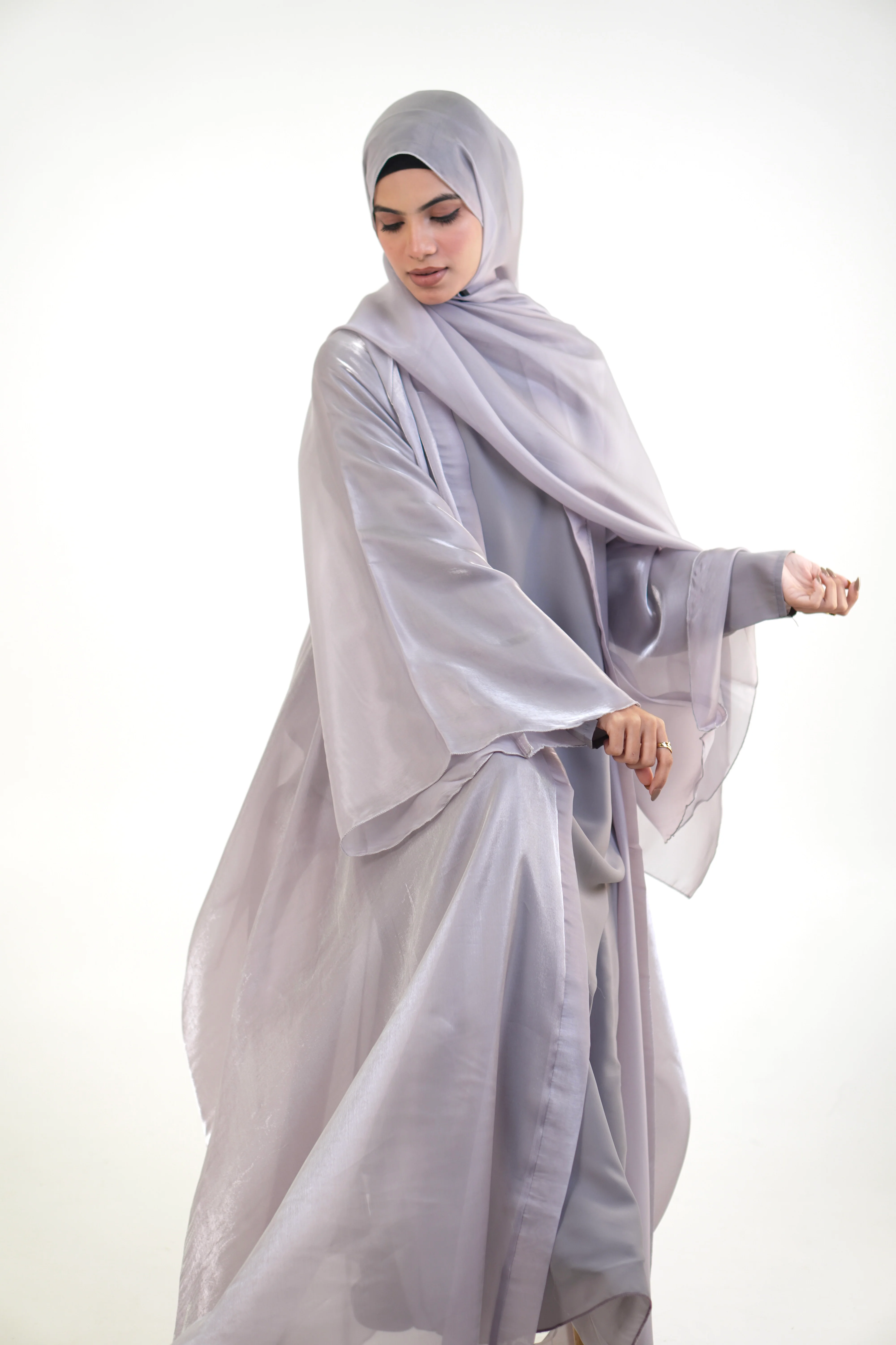 KHALEEJI ABAYAH - NOOR - Image 8