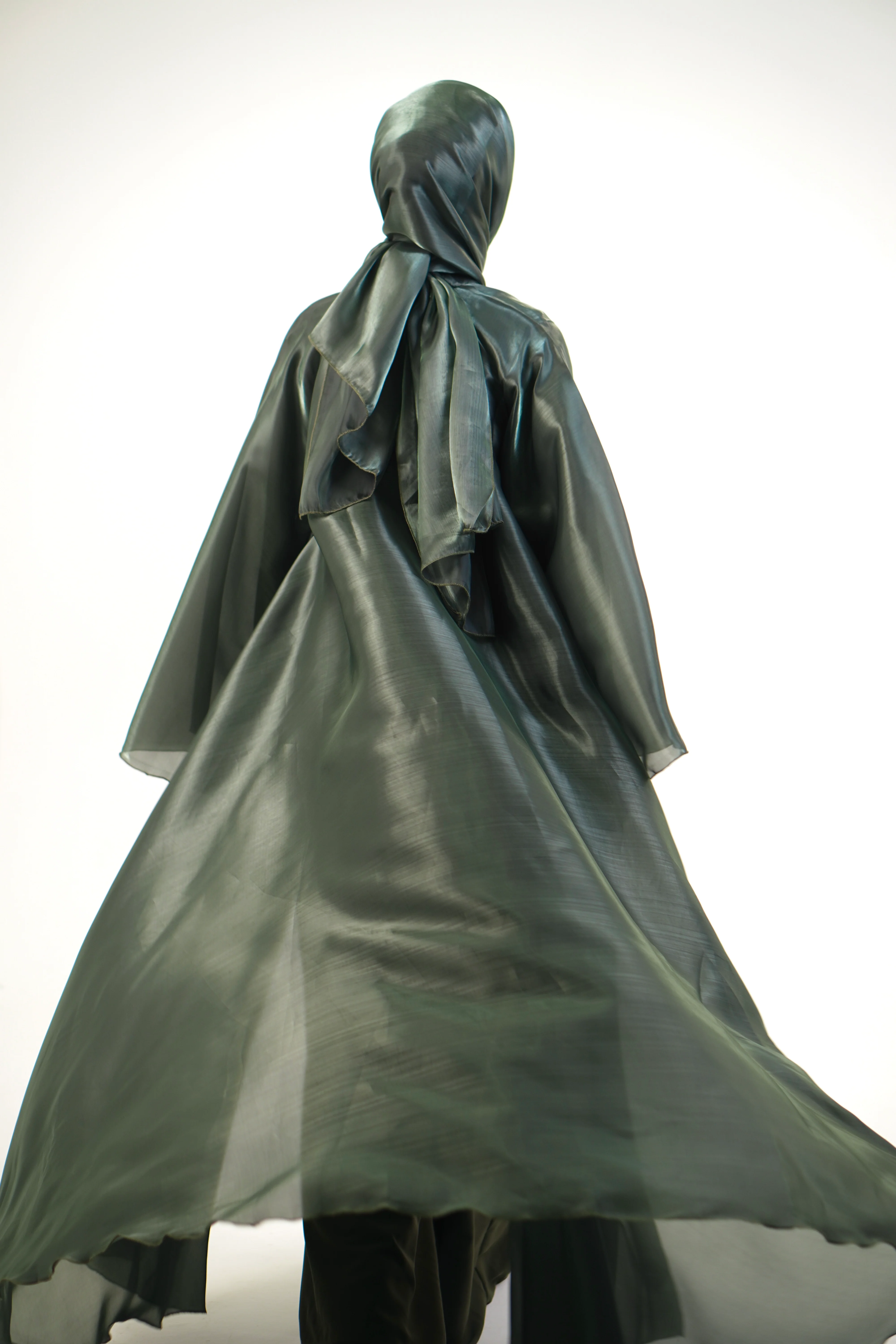 KHALEEJI ABAYAH - ZAYTOON - Image 12
