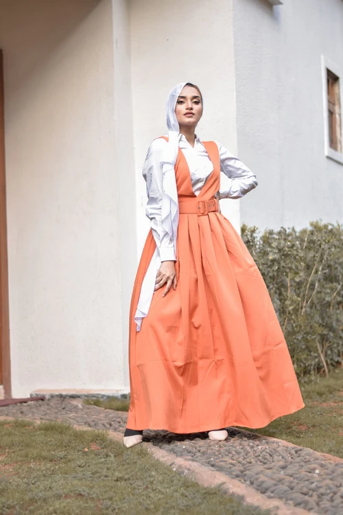Laila belted dress – Orange - Image 2
