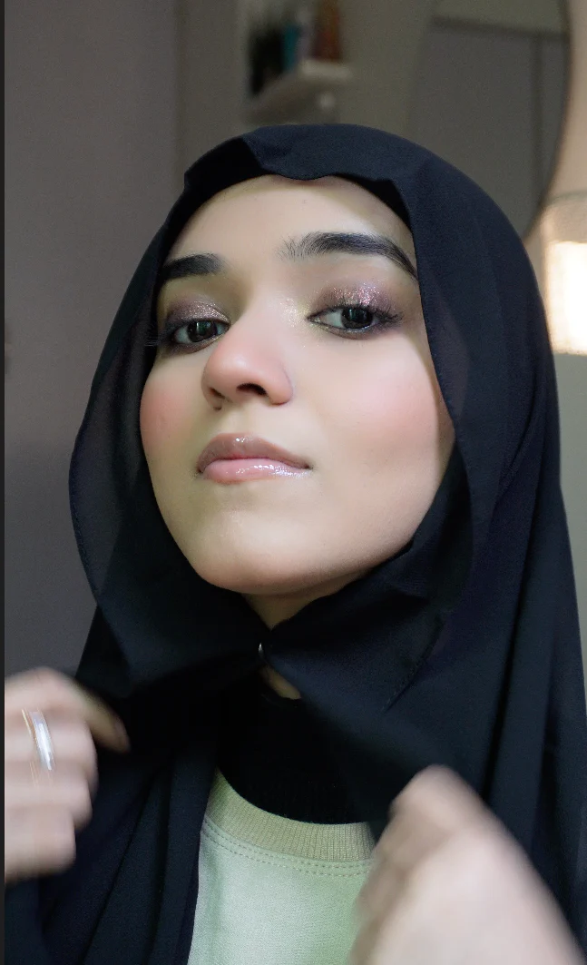 MAGNETIC HIJAB - BLACK - Image 4