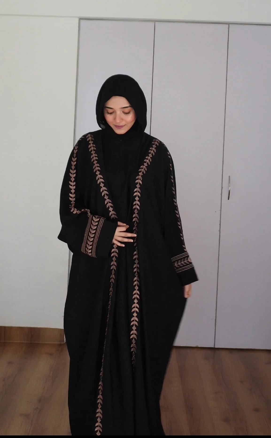 MAHNAAZ EMBROIDERED ABAYAH - Image 10