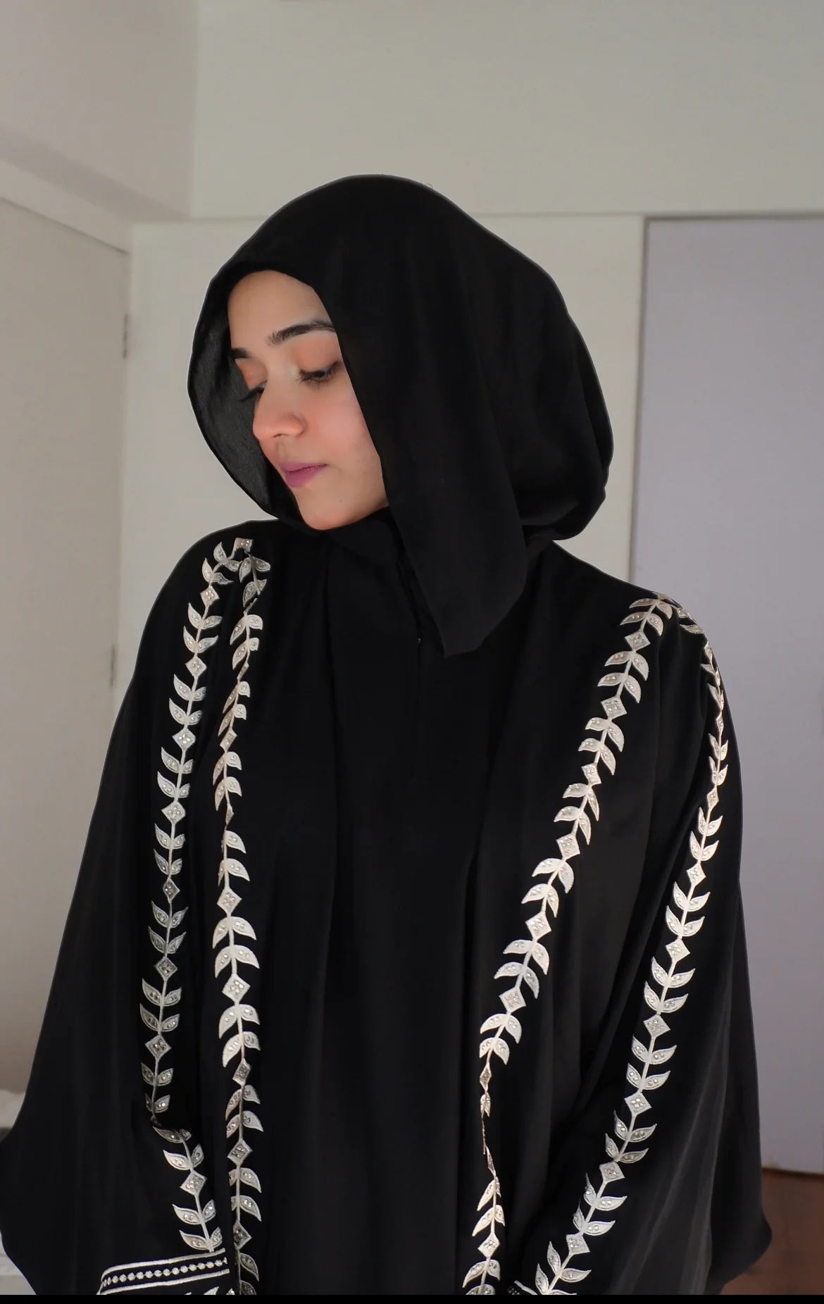 MAHNAAZ EMBROIDERED ABAYAH - Image 5