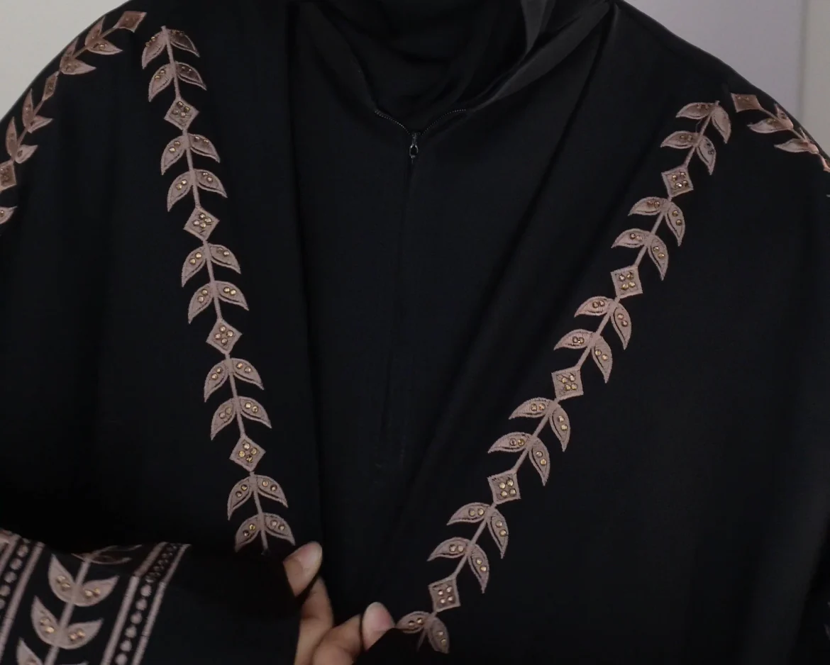 MAHNAAZ EMBROIDERED ABAYAH - Image 9