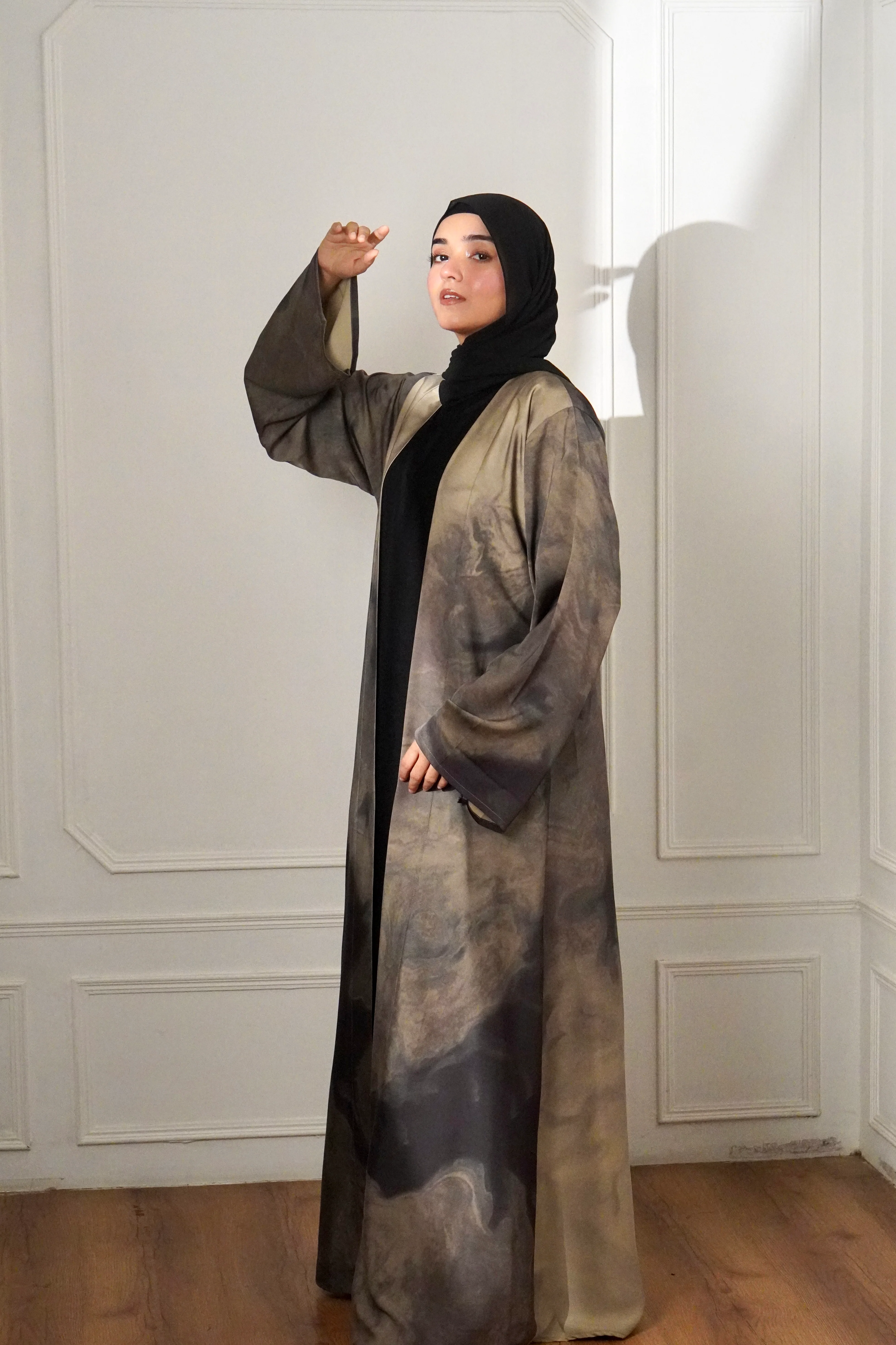 MARBLE PRINT ABAYAH - IVORY MIST - Image 8
