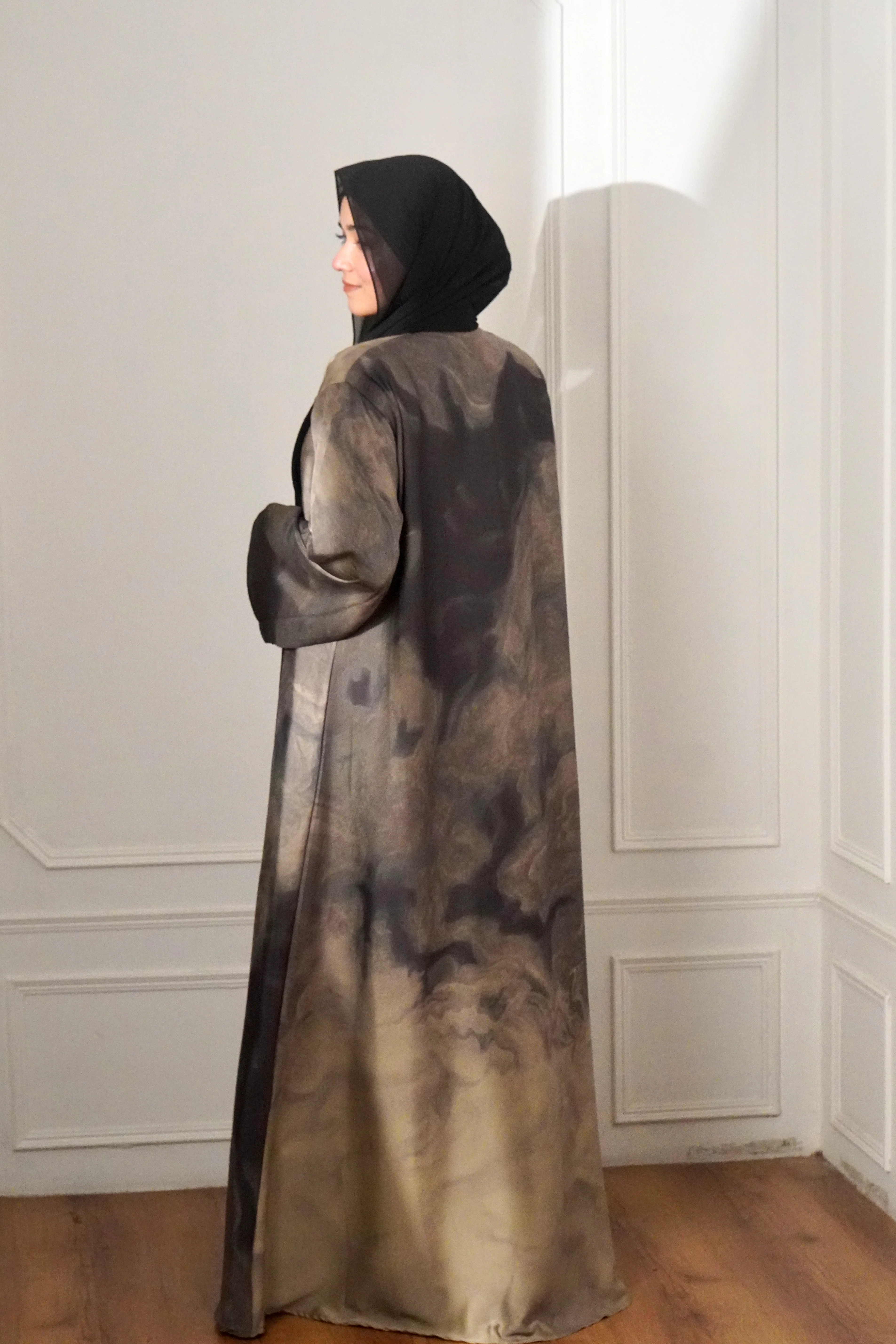 MARBLE PRINT ABAYAH - IVORY MIST - Image 9