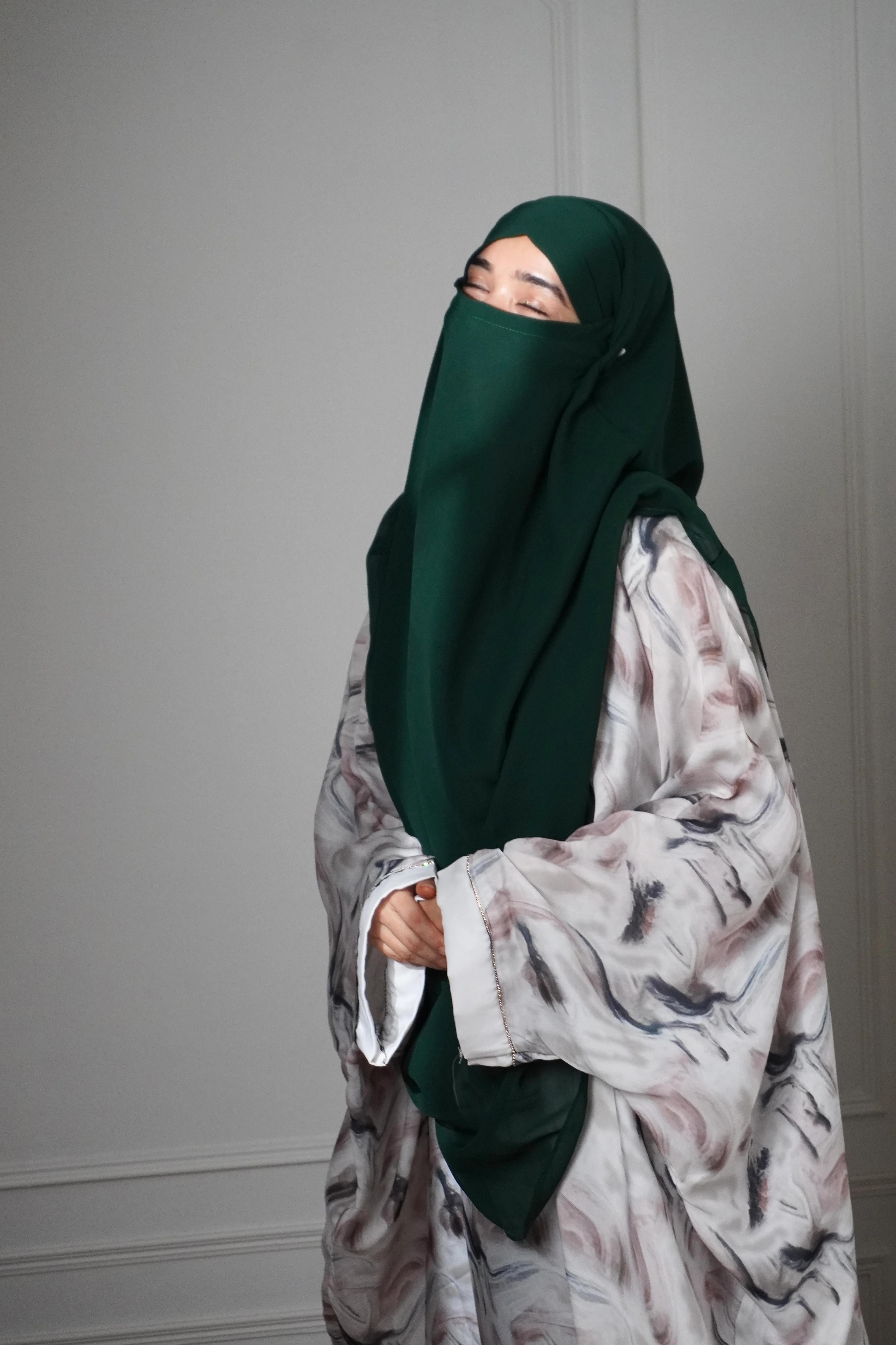Marble Print Kaftan KHIMAR SET - Rich Green - Image 3