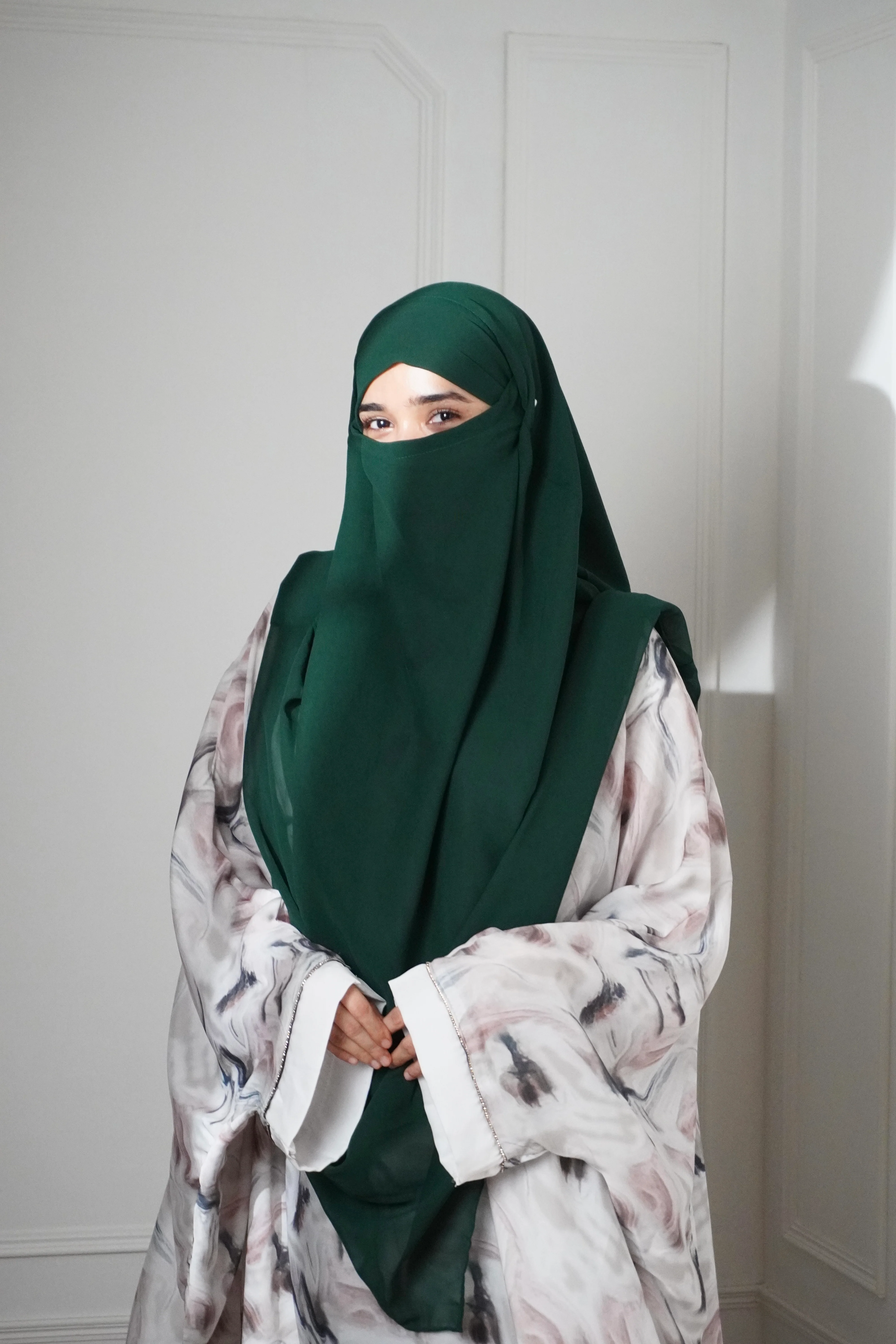 Marble Print Kaftan KHIMAR SET - Rich Green - Image 7