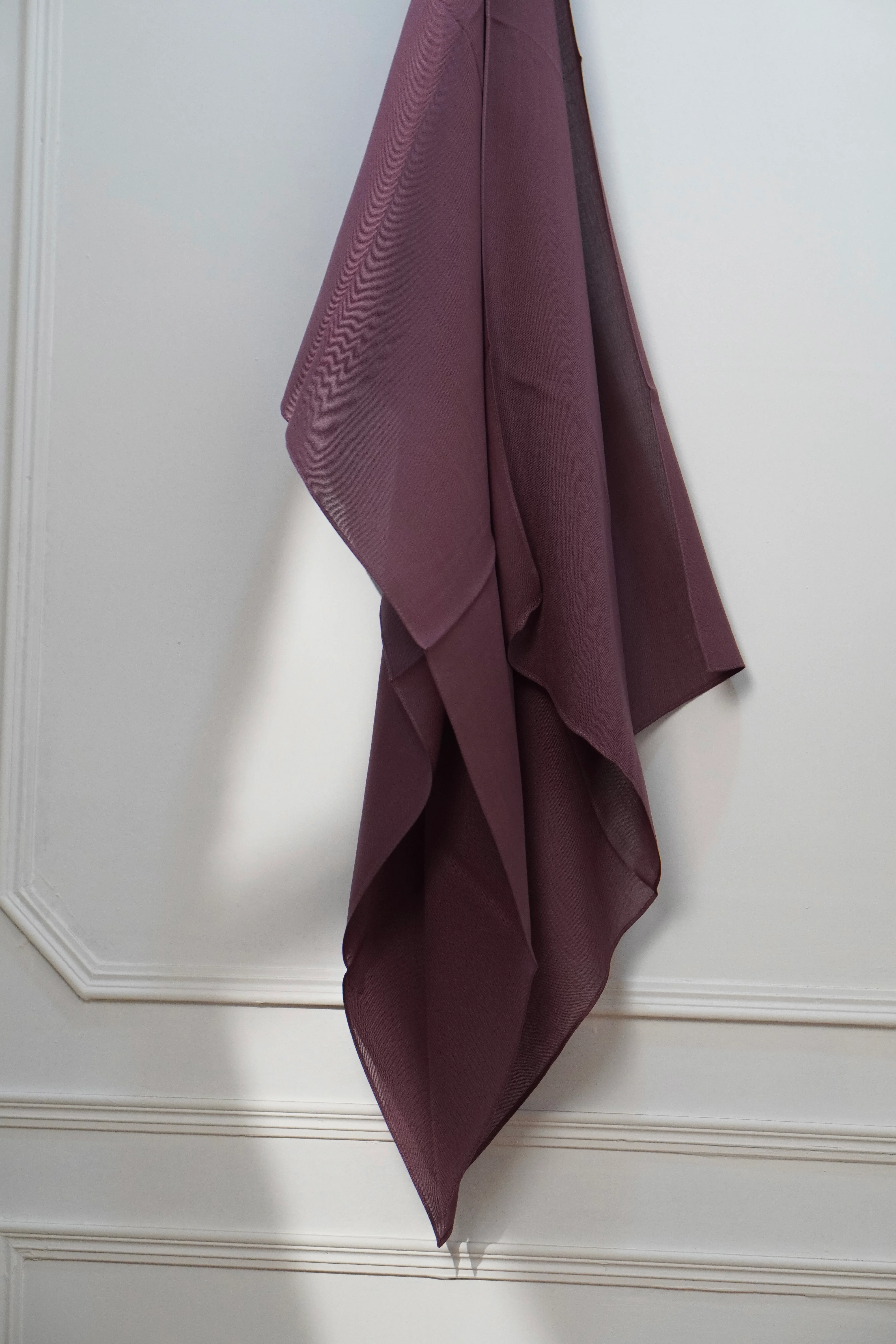 Modal Hijab #25 Deep Mauve - Image 4
