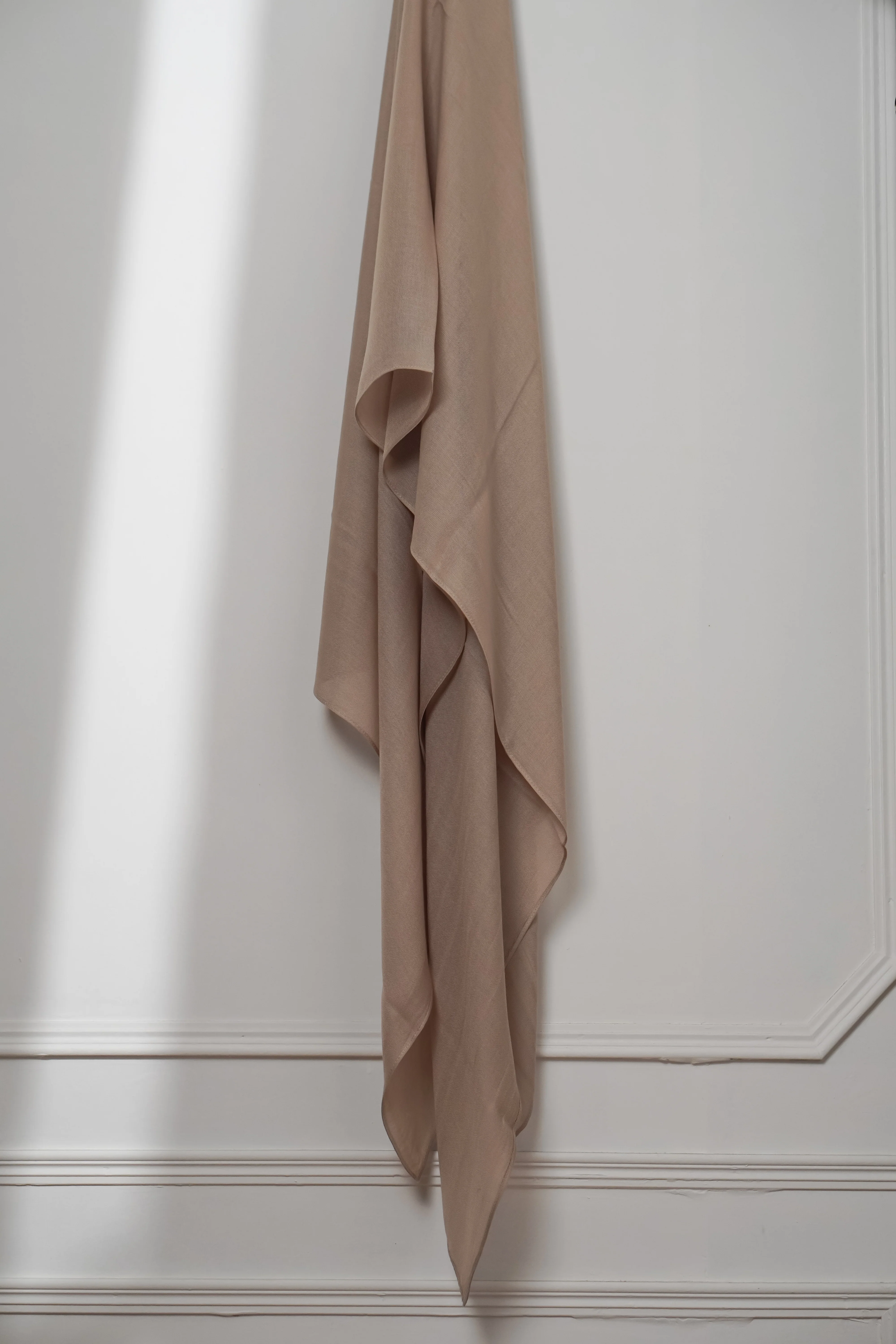 Modal Hijab #8 Nude - Image 2