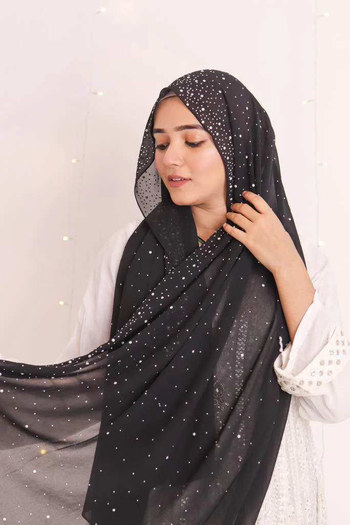 Pearls & Stones - Black - Image 4