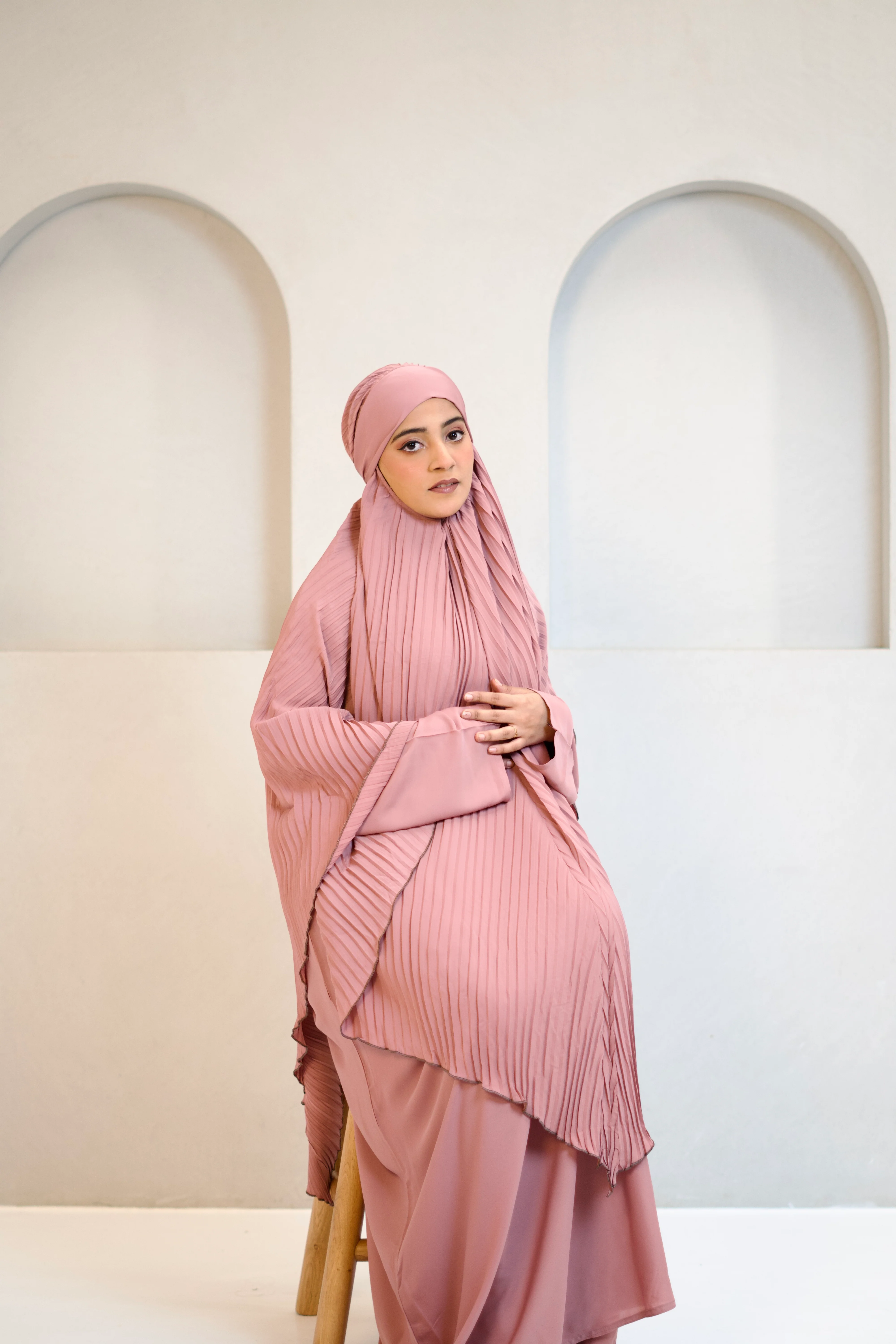 PLEATED KHIMAR SET - Image 18