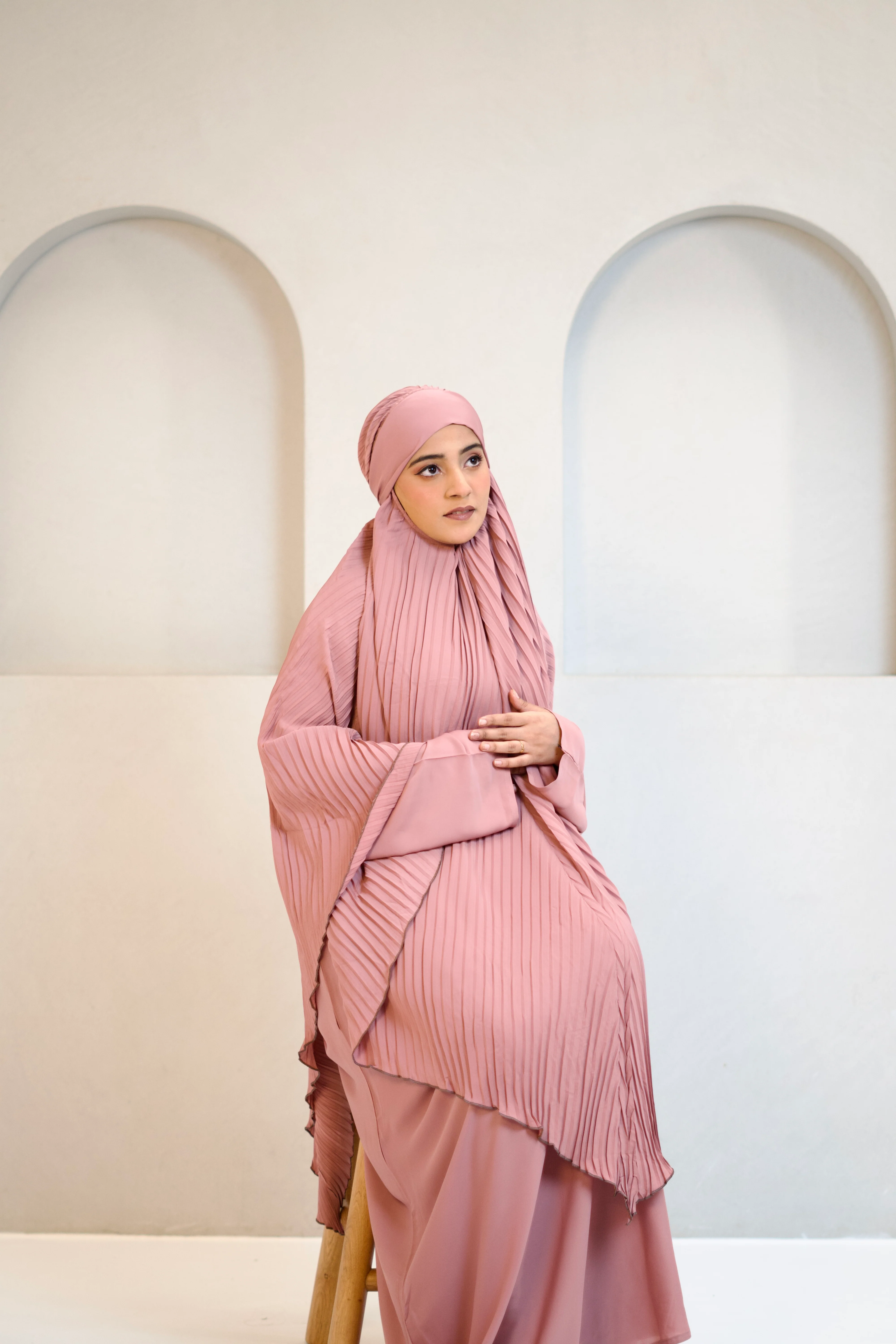 PLEATED KHIMAR SET - Image 20
