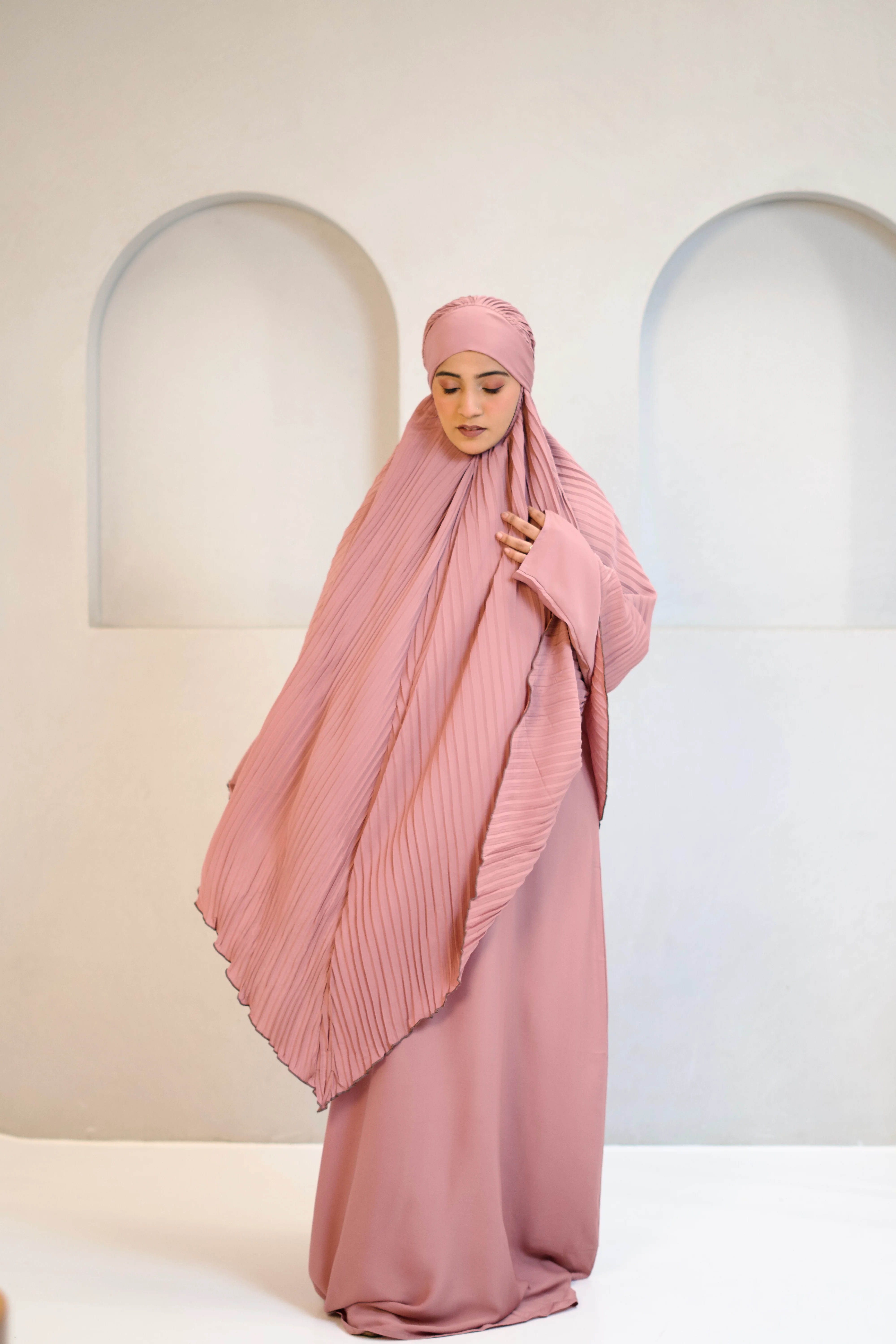 PLEATED KHIMAR SET - Image 23