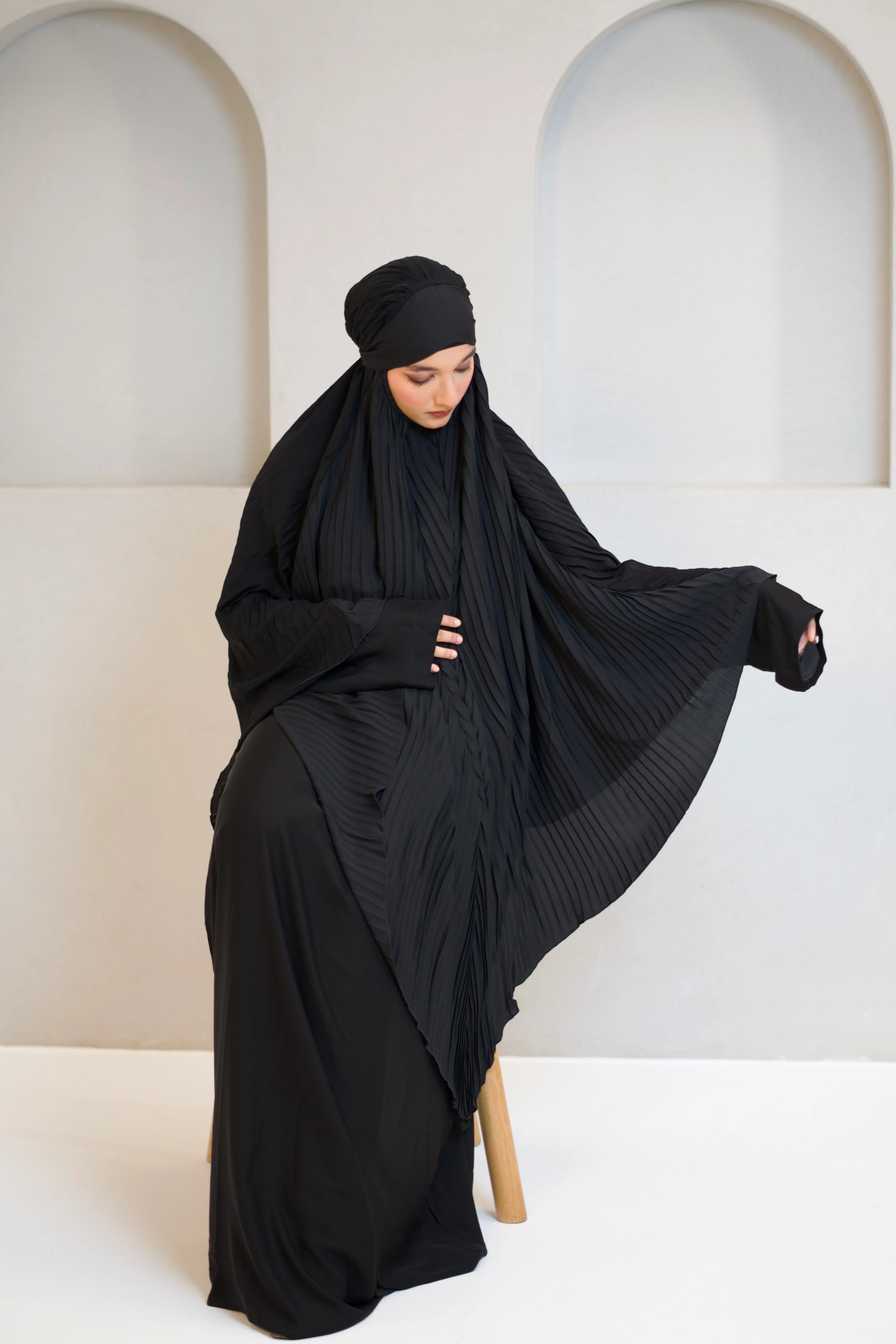PLEATED KHIMAR SET - Image 30