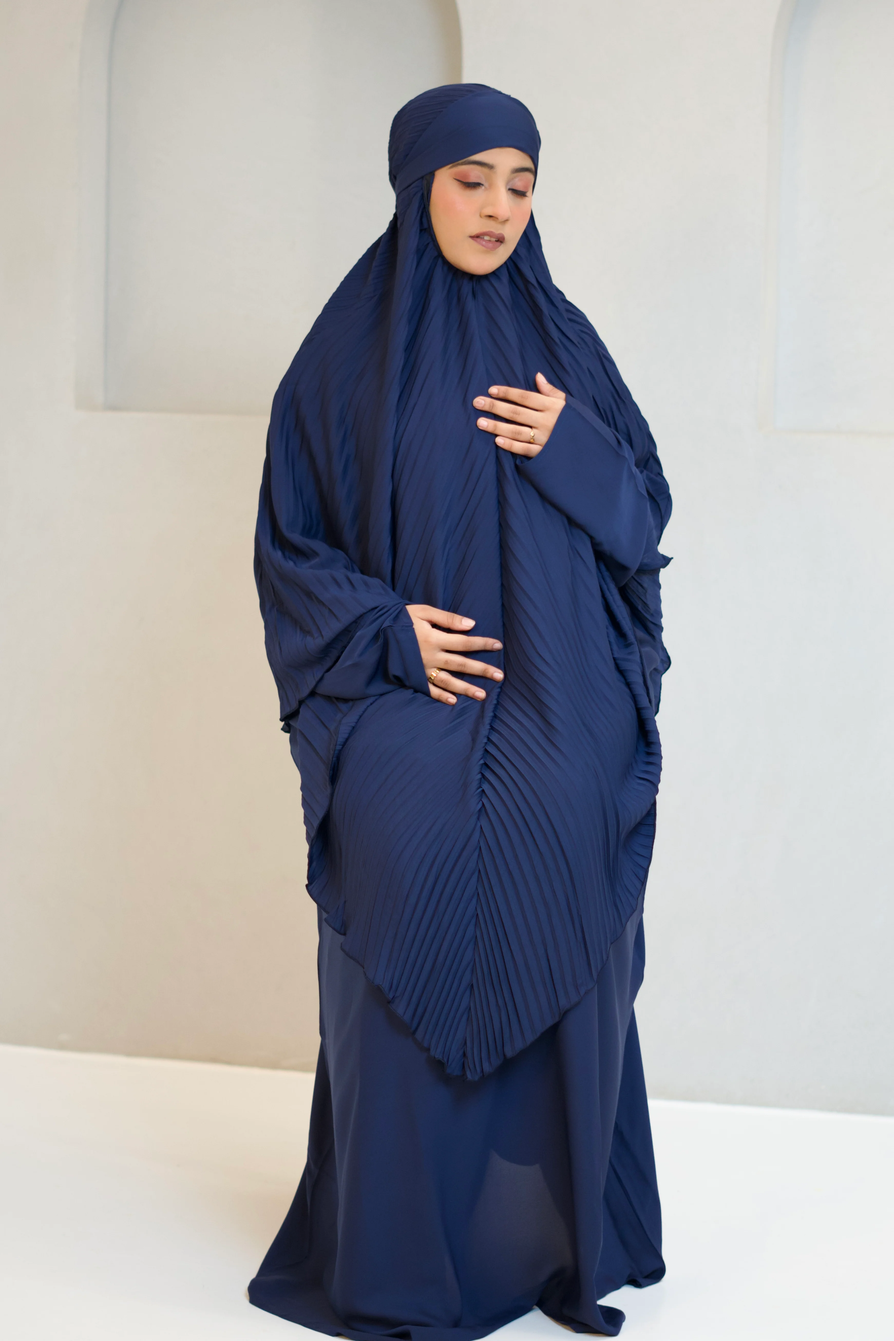 PLEATED KHIMAR SET - Image 34