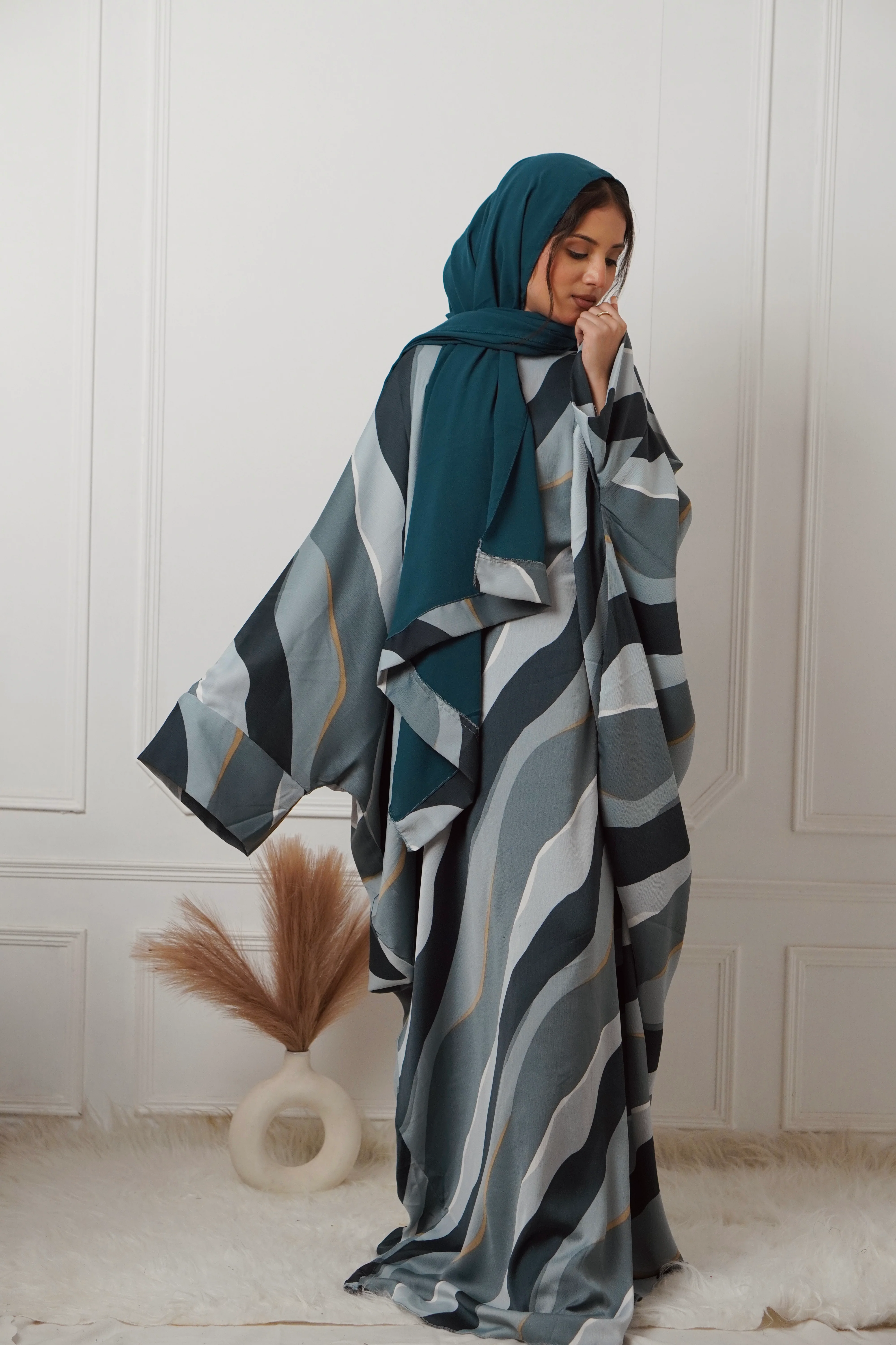 Y2K PRINTED ABAYAH - TURQUOISE - Image 10