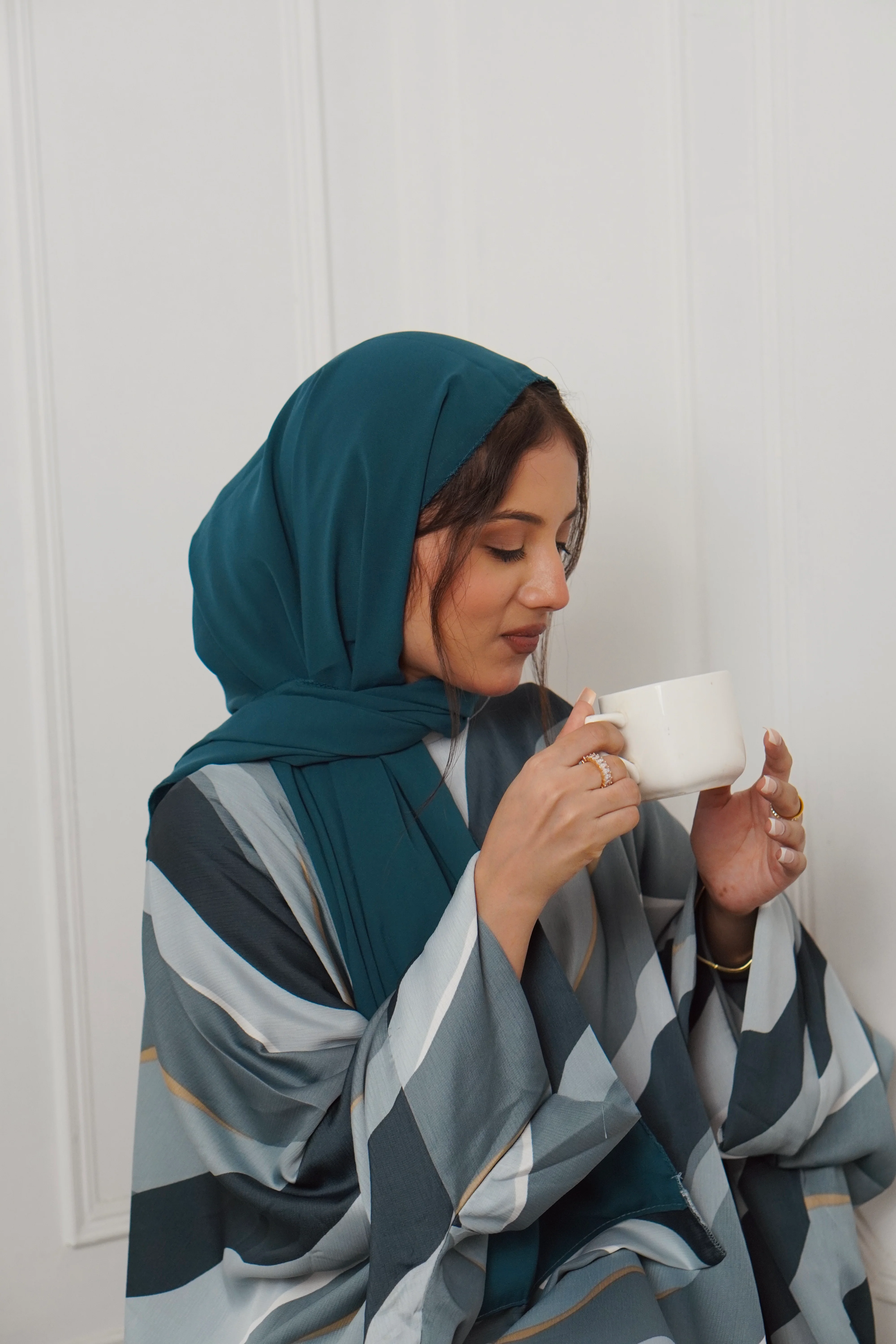 Y2K PRINTED ABAYAH - TURQUOISE - Image 9