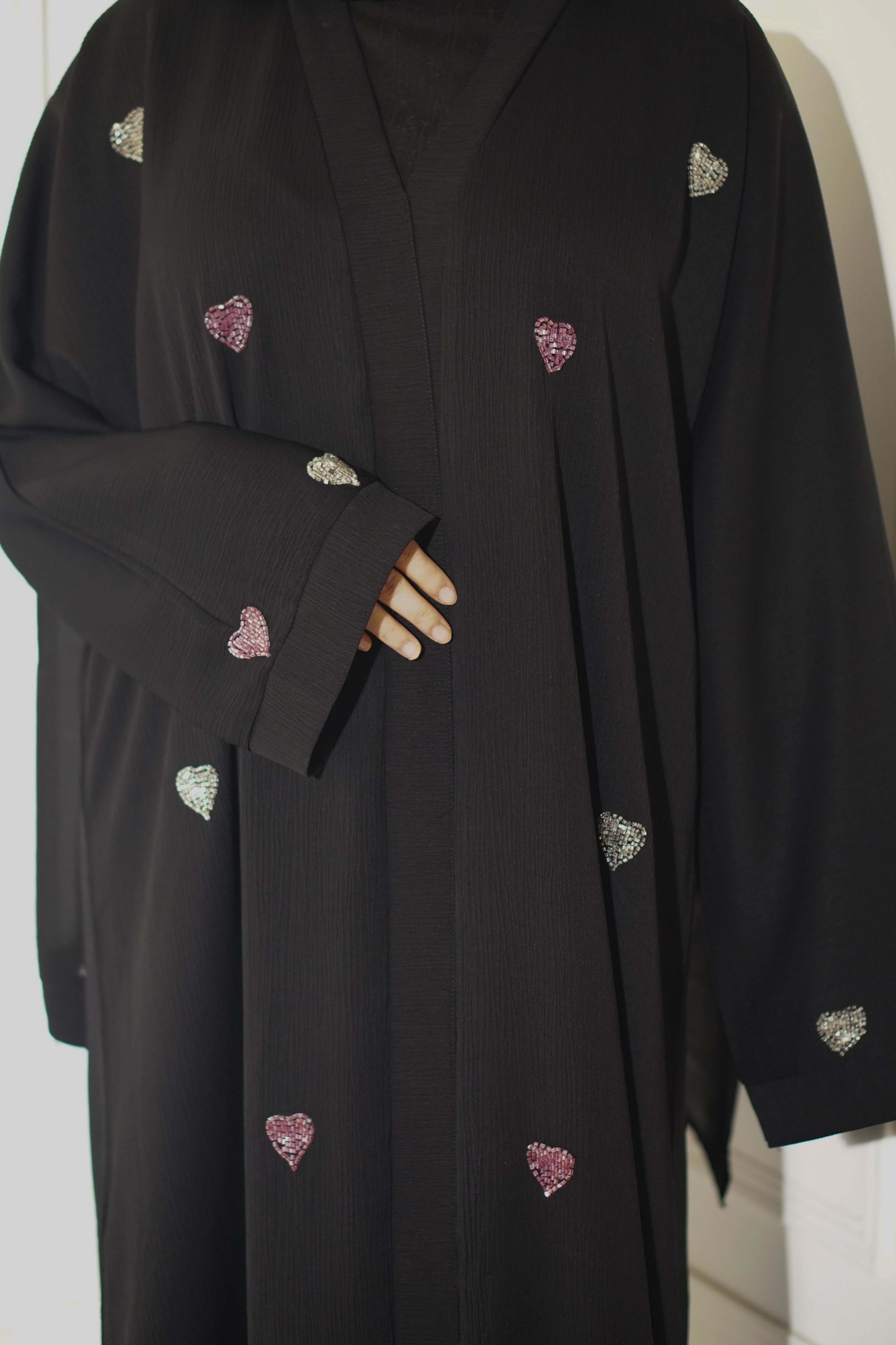 Qalbi Abayah - Pink & Silver - Image 9