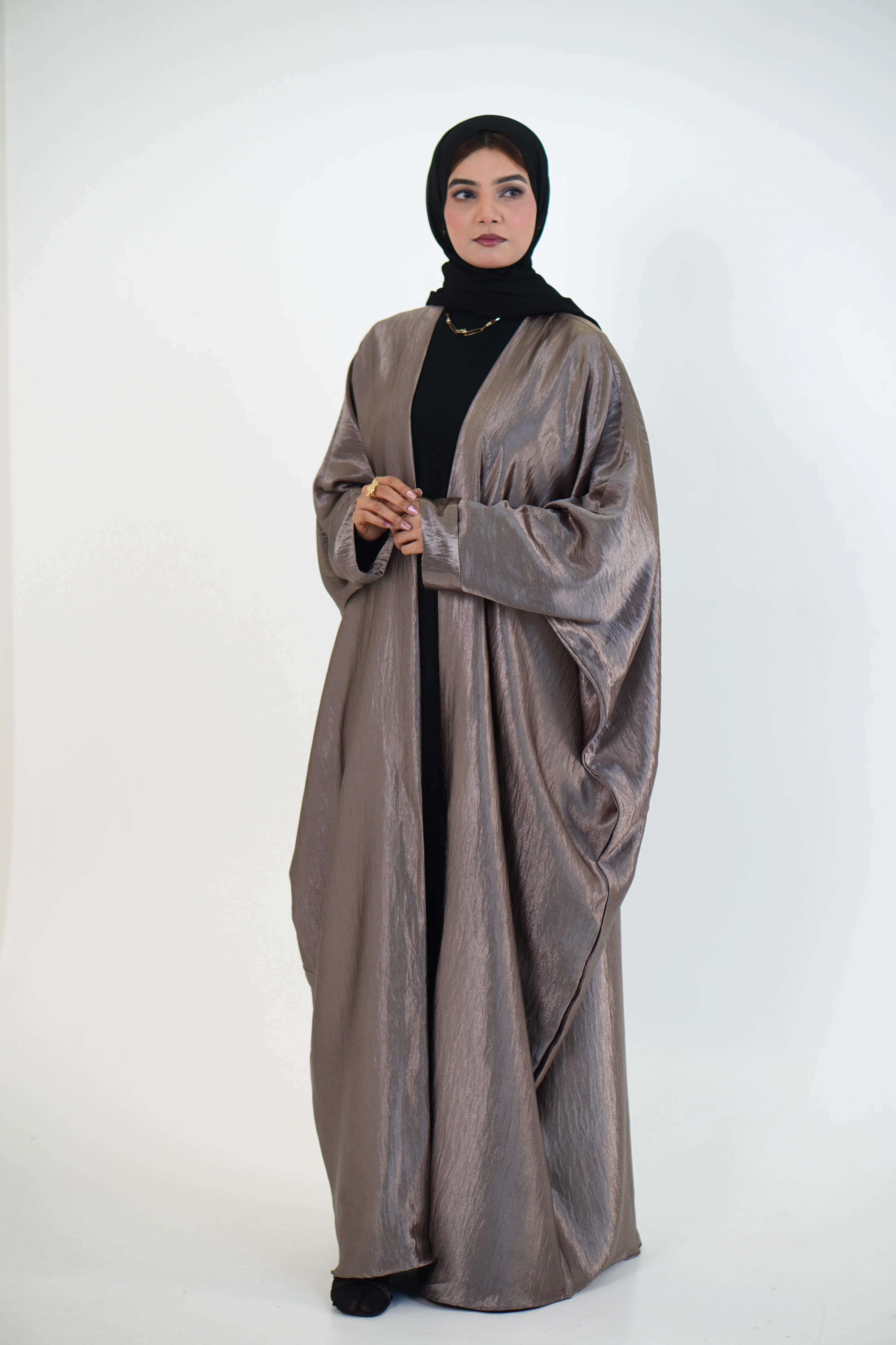 Qamar Open Abayah - Image 11