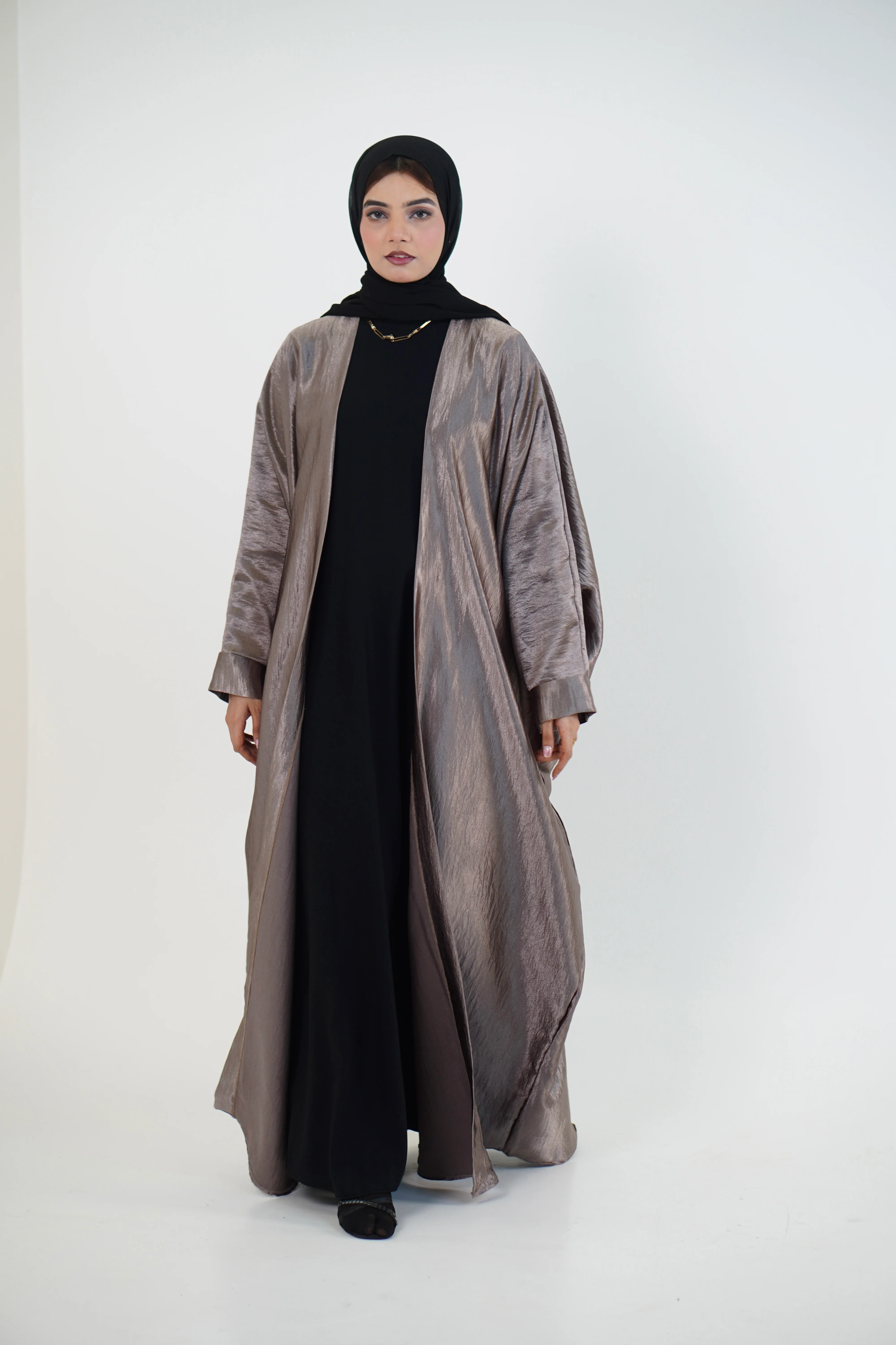 Qamar Open Abayah - Image 13
