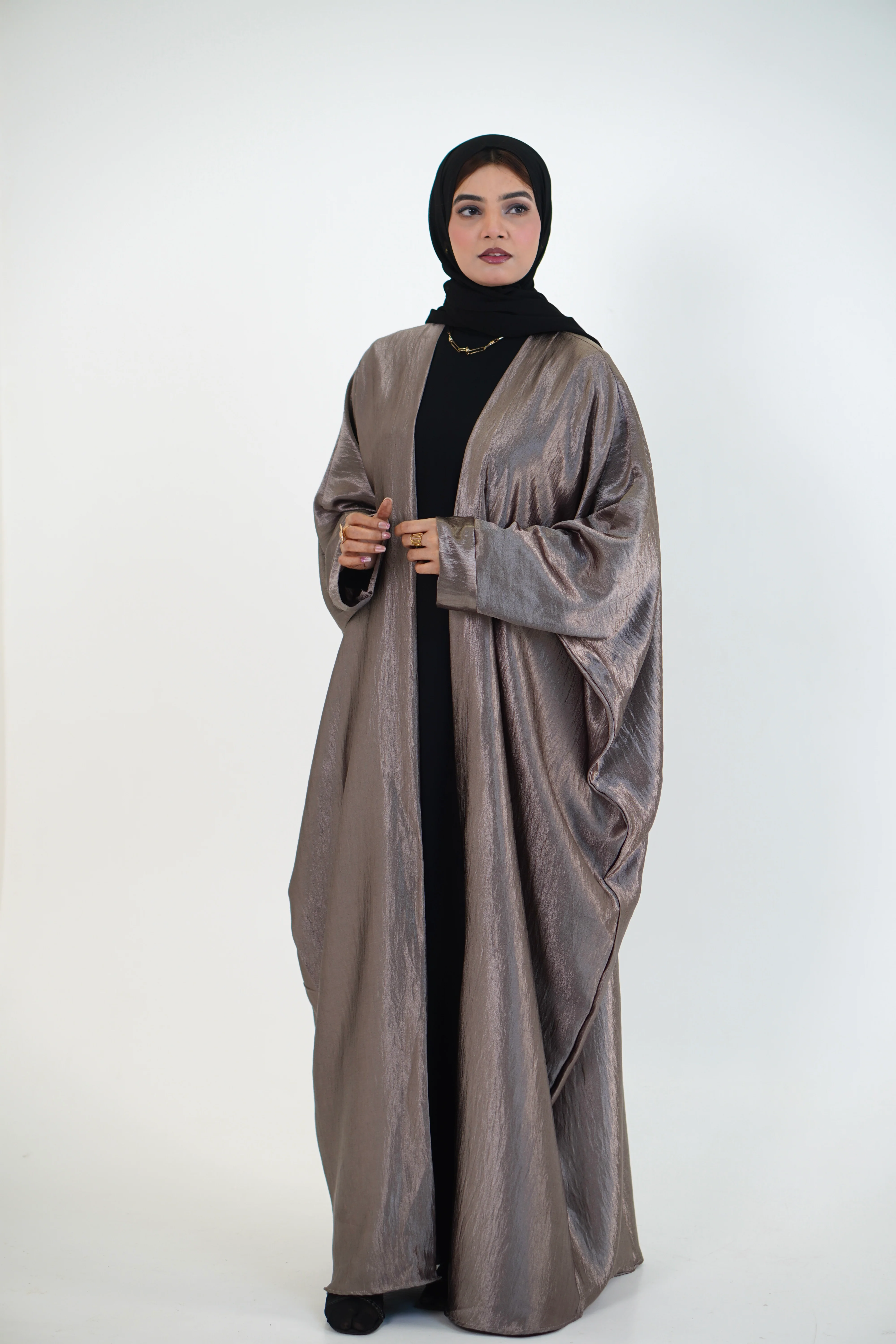 Qamar Open Abayah - Image 18