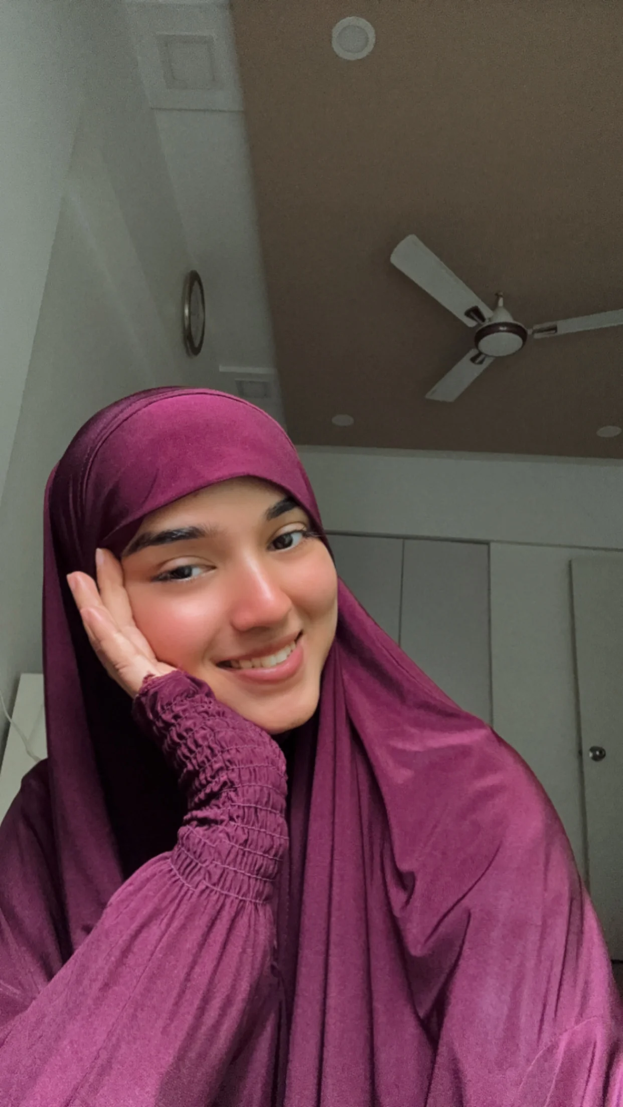 Salah Dress - Below Knee (CRUSHED SLEEVES) - Image 17