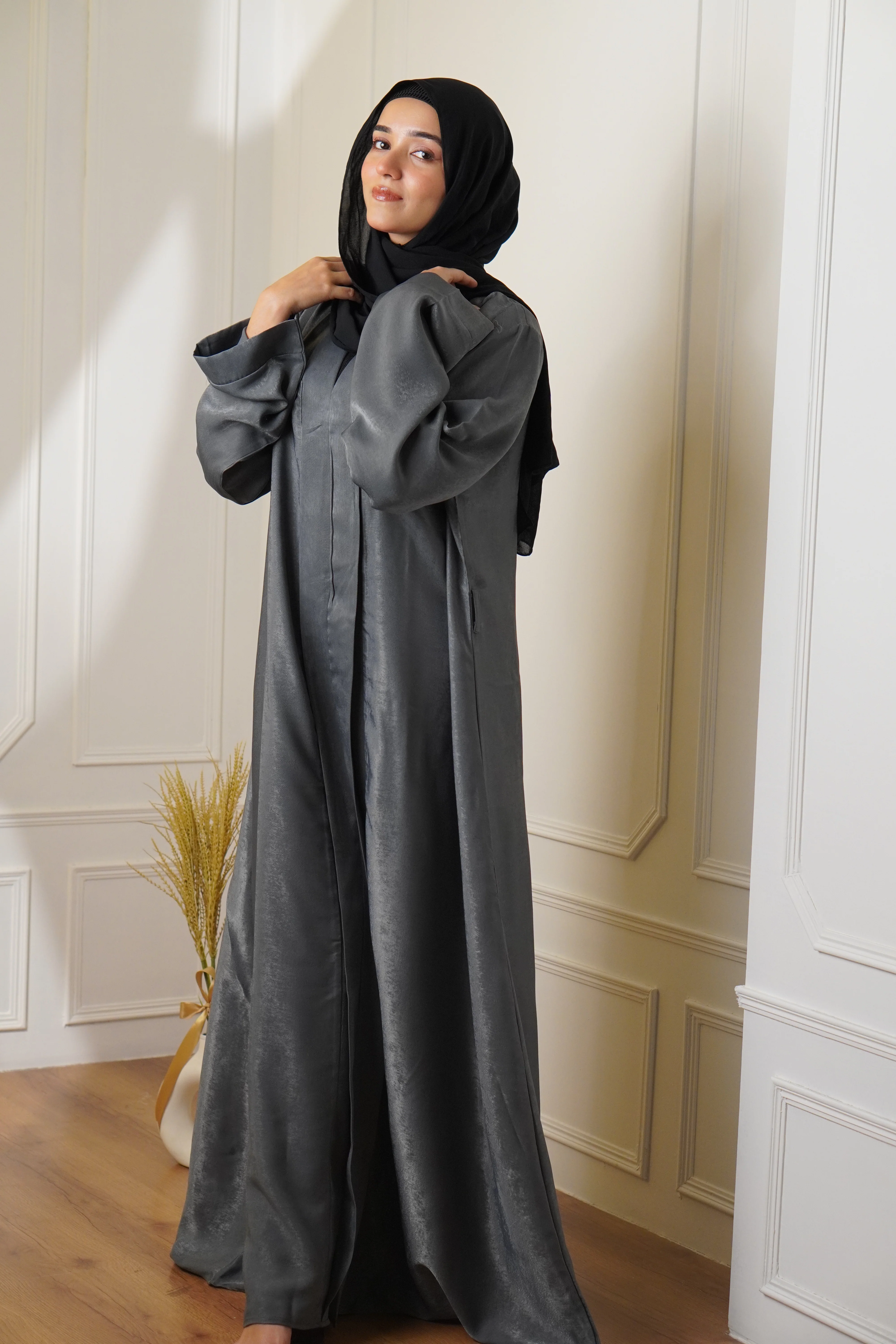 VELVET TOUCH ABAYAH - STERLING GREY - Image 6