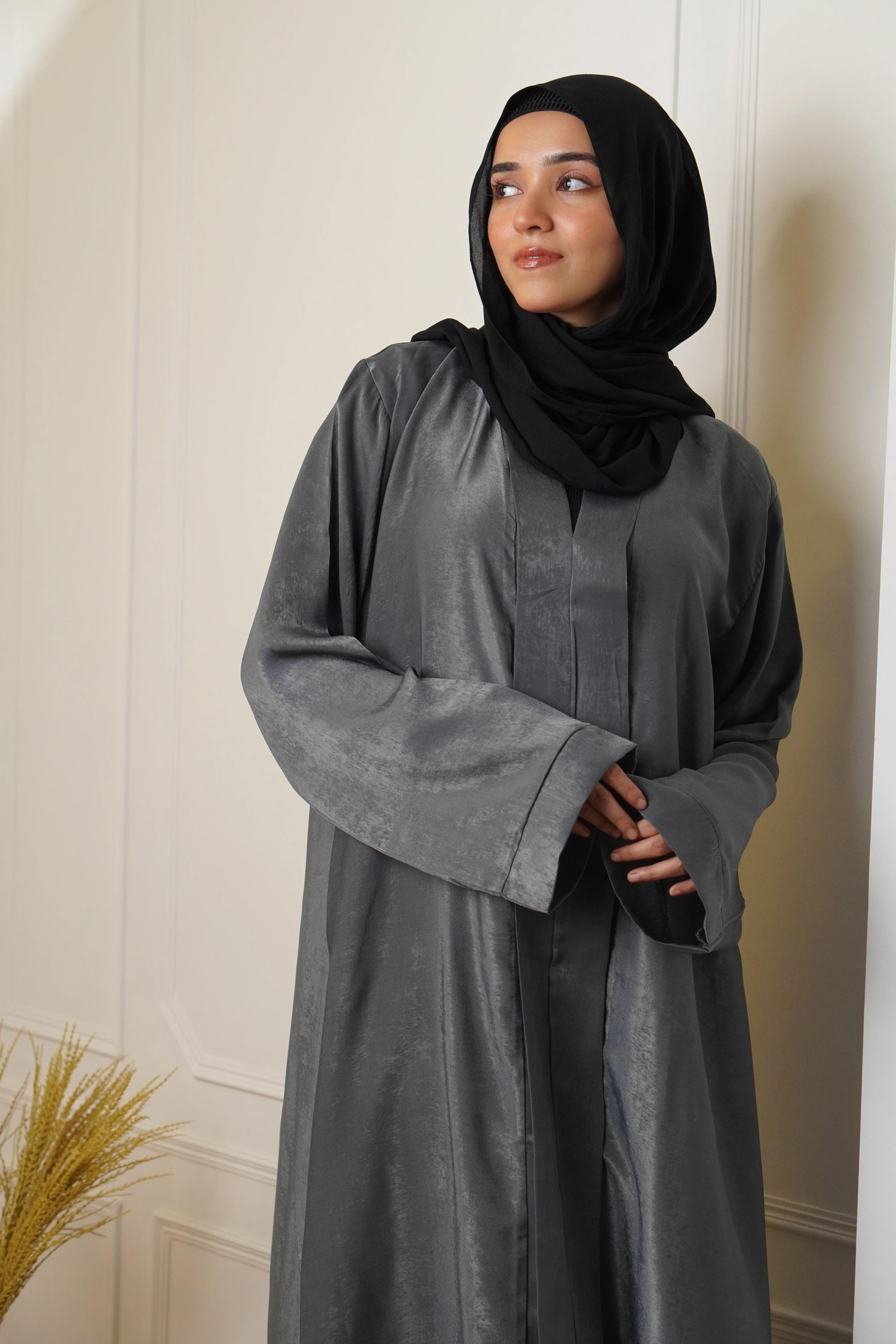 VELVET TOUCH ABAYAH - STERLING GREY - Image 7